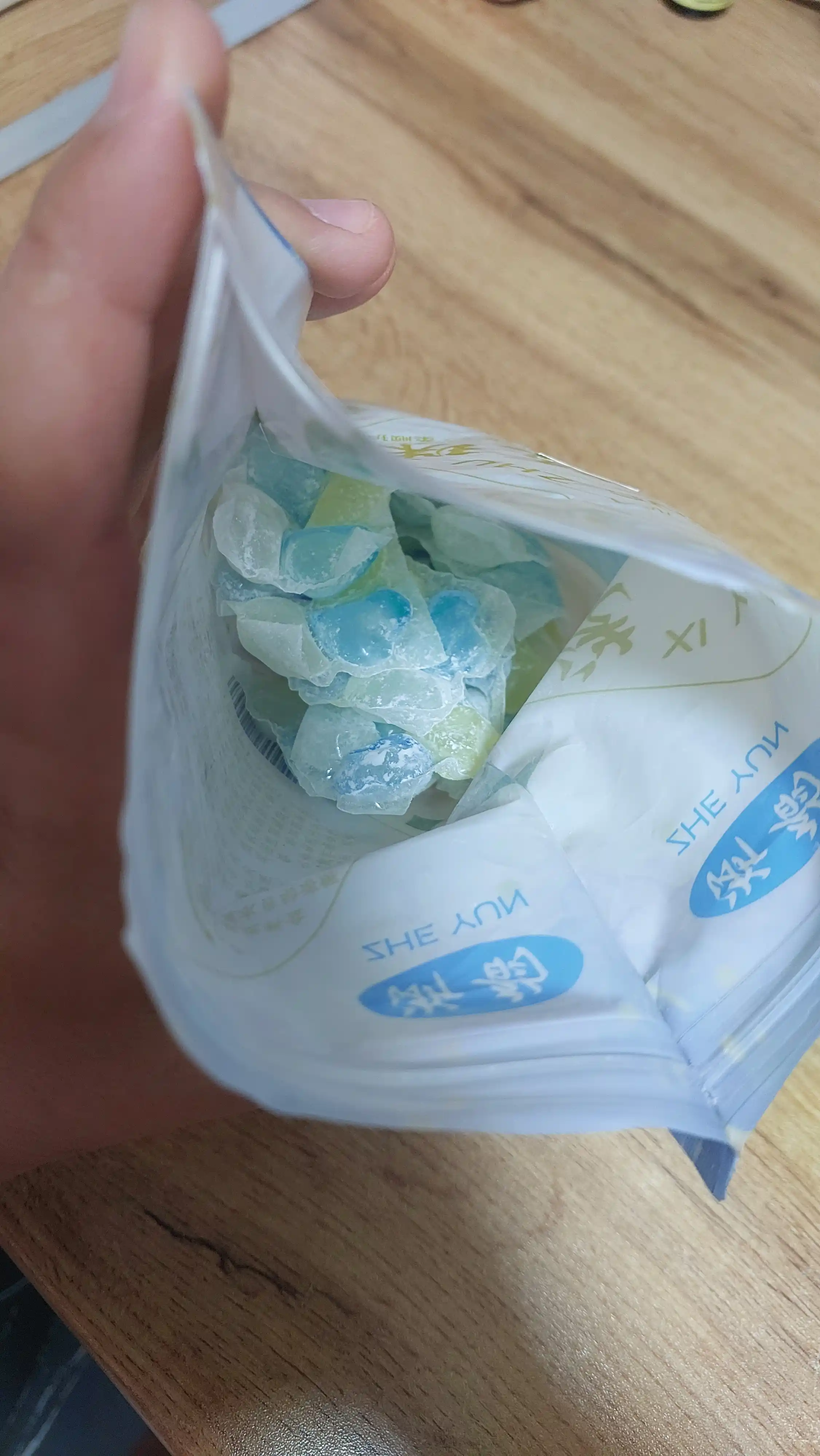 Kir yuvish kapsulalari, 30 dona, konsentrlangan gel, uzoq muddatli xushbo'y hid