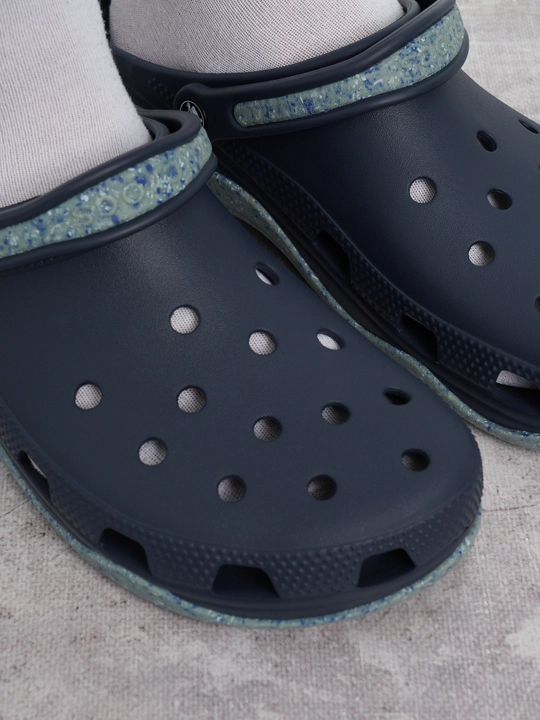 Erkaklar sabosi Crocs Classic Evo