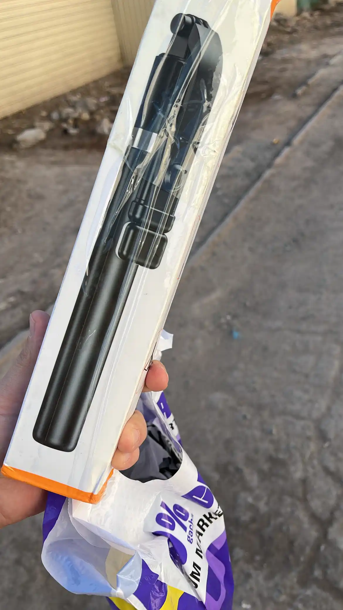 Telefon uchun shtativ, selfi uchun monopodi, Bluetooth pulti va chiroq bilan, 170 sm