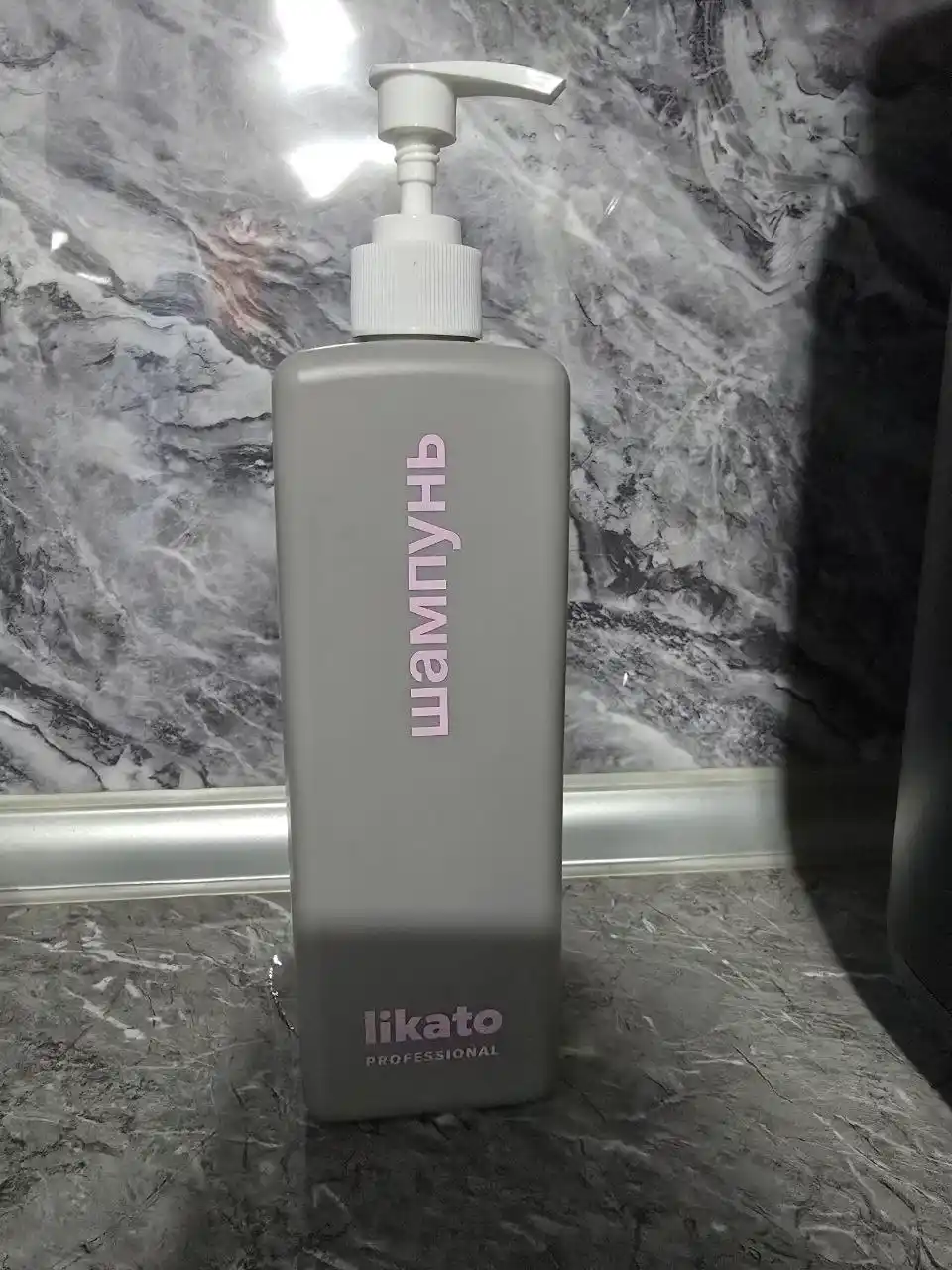 Soch uchun shampun Likato Keraglow, keratin shampun quruq sochlar uchun, 1000 ml