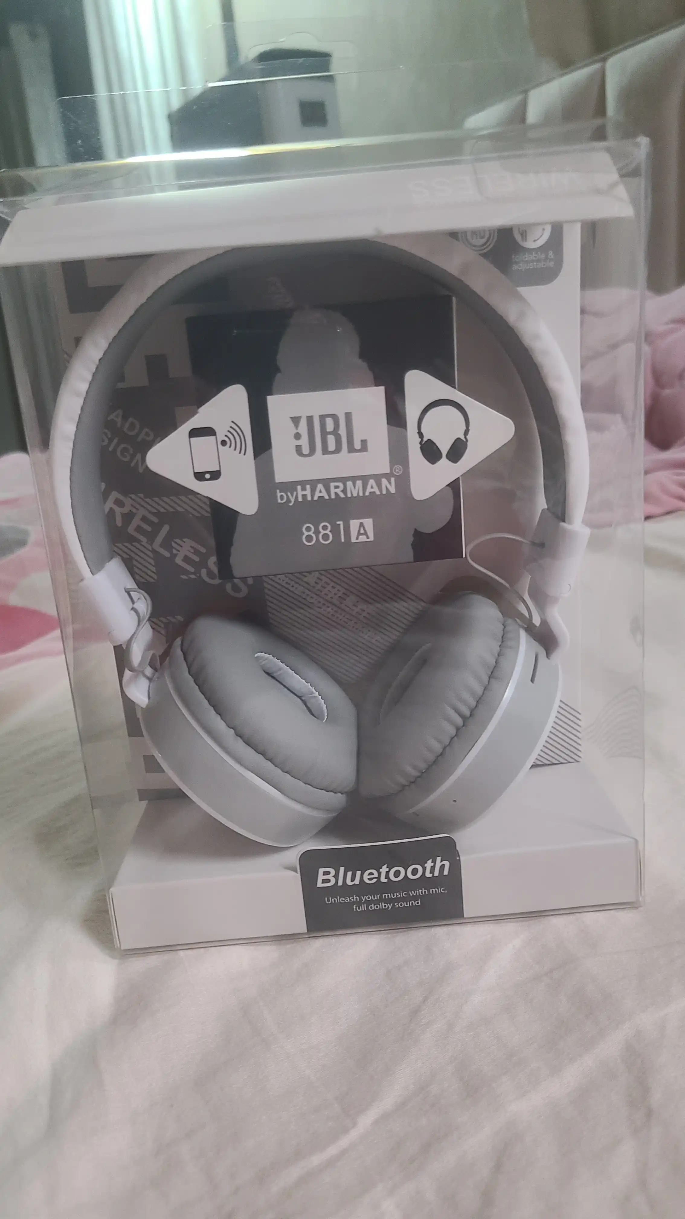 M5 JBL-881A, simsiz quloqchinlar turli ranglarda