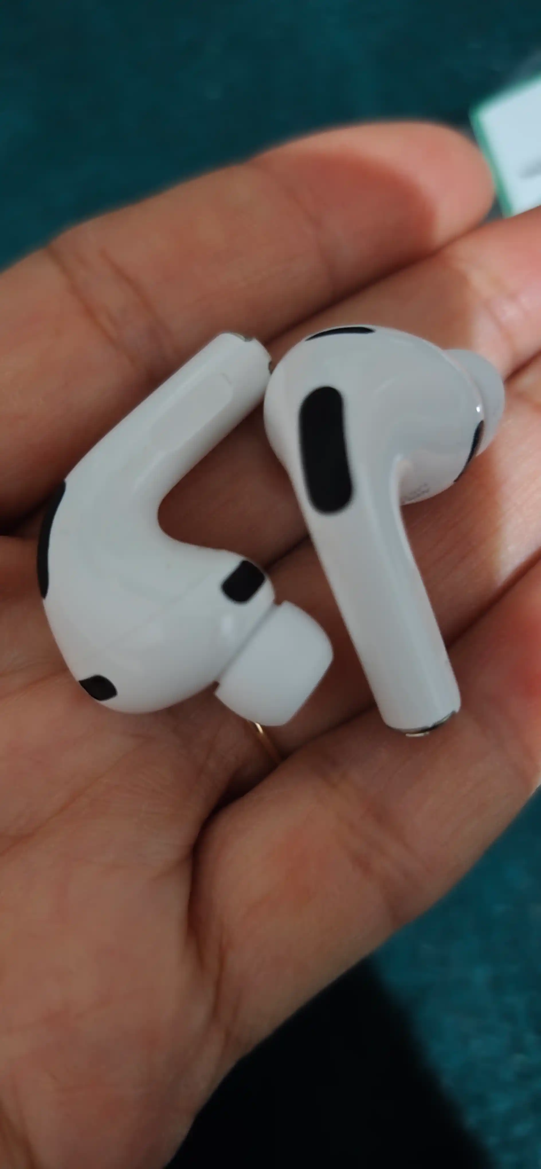 Simsiz quloqchinlar Pods Pro 3, iPhone va Android uchun naushnik sensorli (+bonus sovg'a)