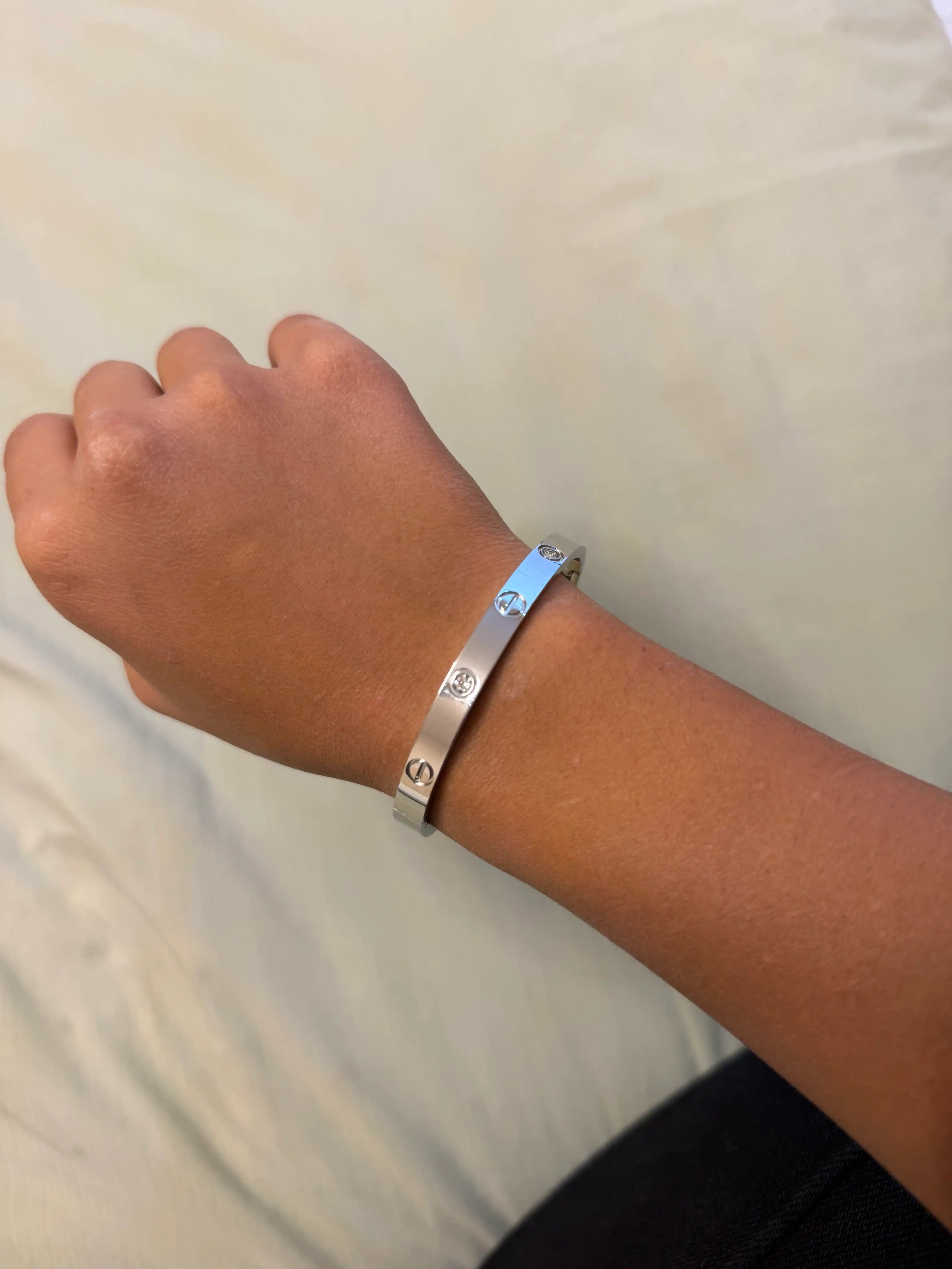 Браслет из нержавеющей стали в стиле Cartier