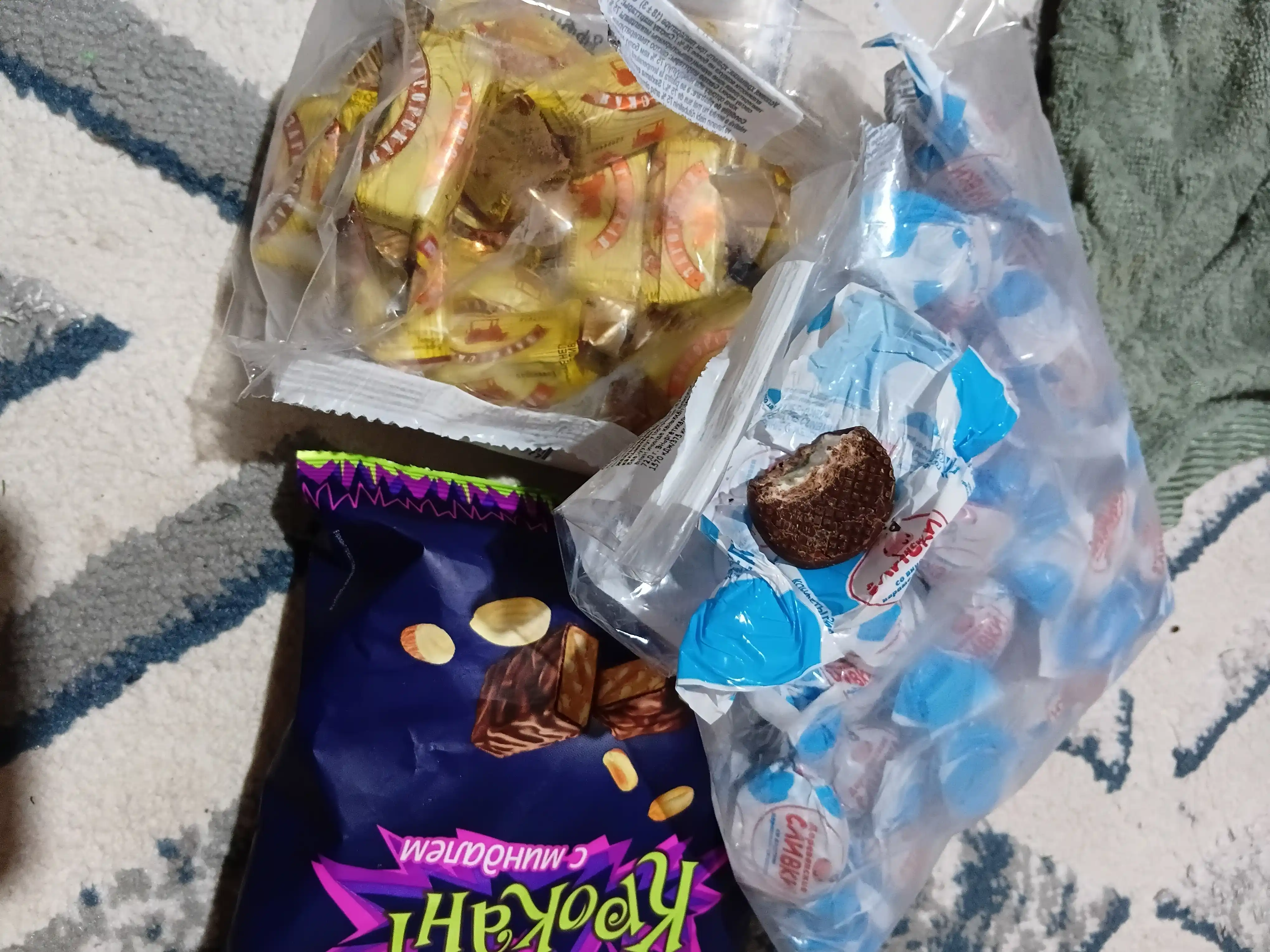 Konfetlar Crocant, bodomli, 180 g