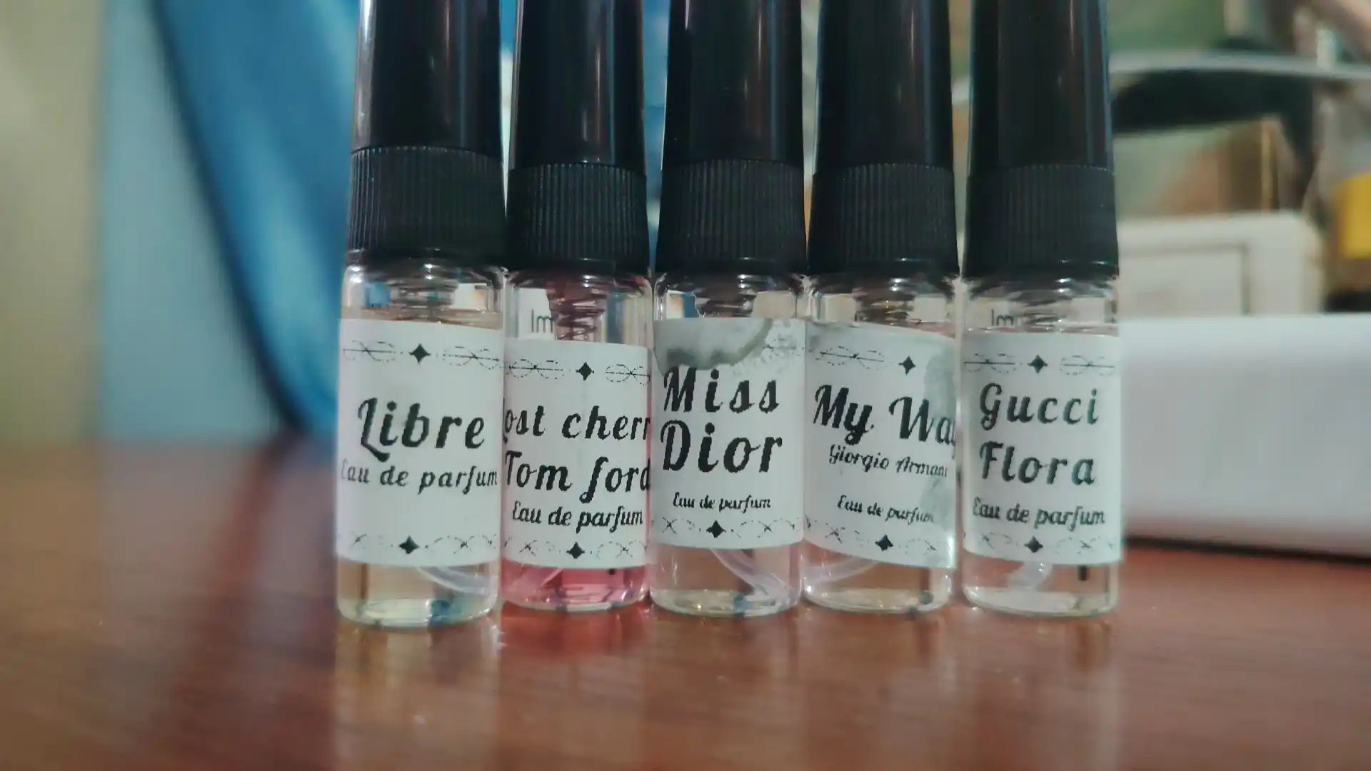 Ayollar uchun atirlar to'plami Libre Lost Cherry,Gucci Flora, Miss Dior,My way,5 tasi 1 da
