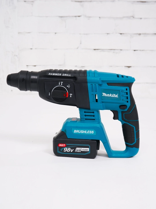 Makita elektr asboblar to‘plami 6/8 tasi 1 da, akkumulyatorli, mustahkam keys bilan