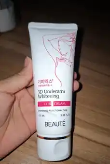Отбеливающий крем для подмышек от темных пятен Beauty 3D Underarm Whitening Cure Cream