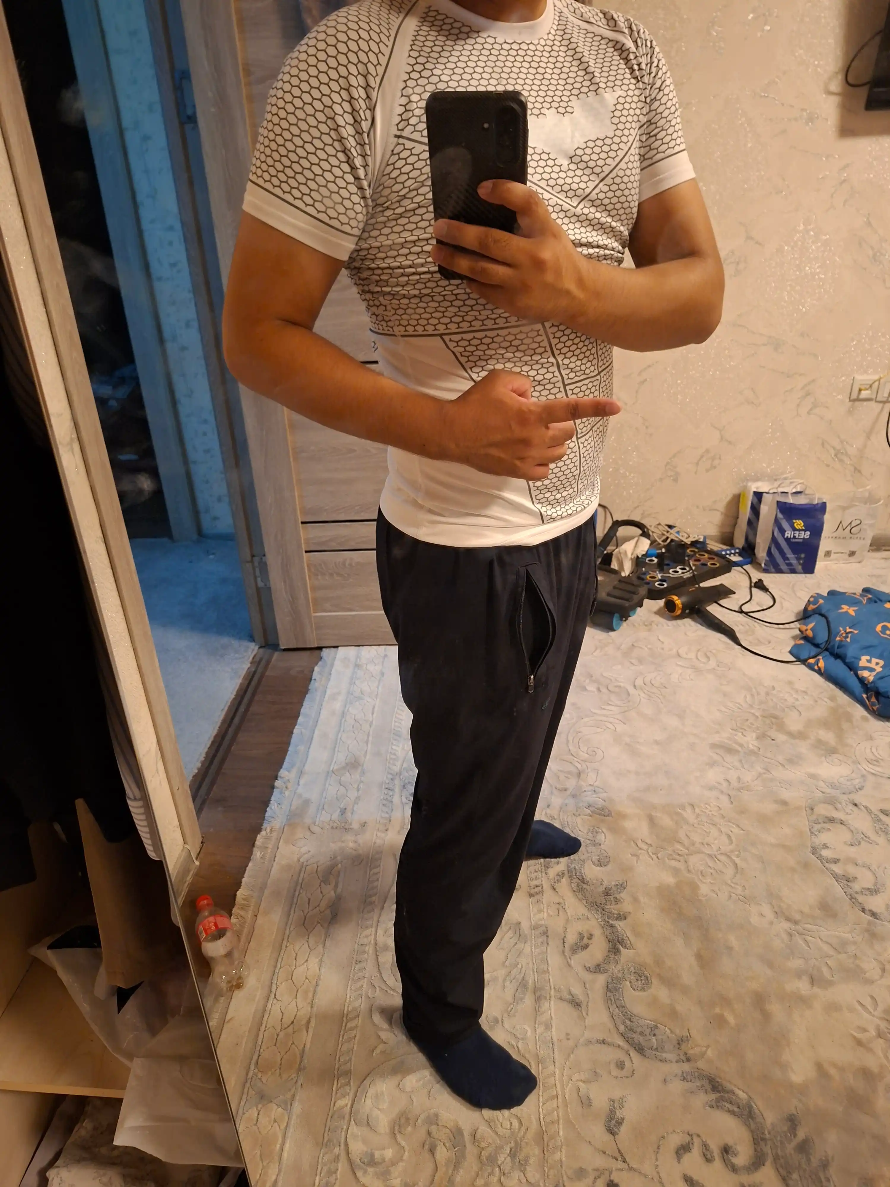 Gym Shark uslubidagi kompression futbolka - rashgard, sport, erkaklar uchun, fitnes uchun