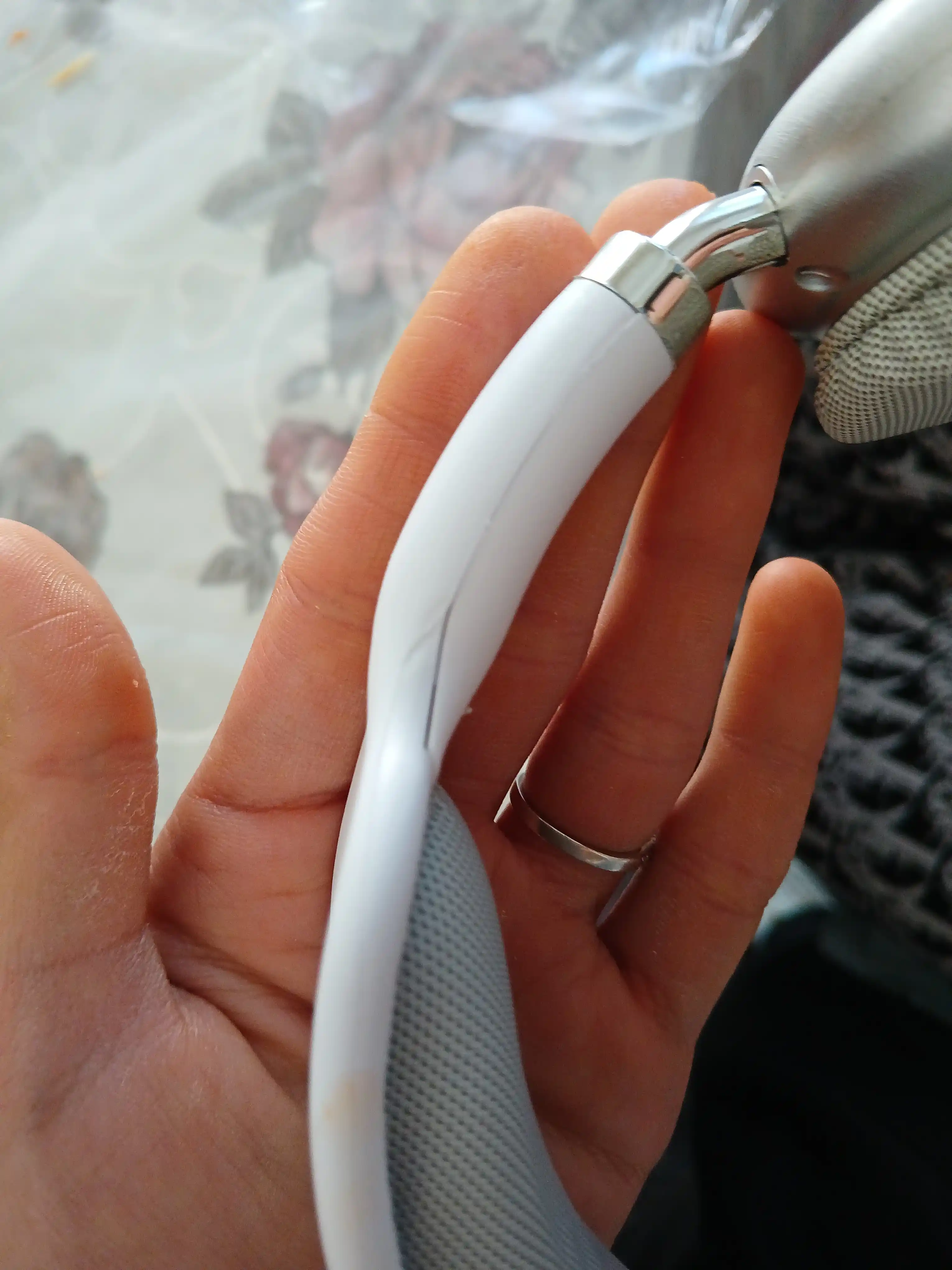 P9 Simsiz quloqchin, P9 PRO MAX sifatli quloqchin bass music tinglash uchun zor variant