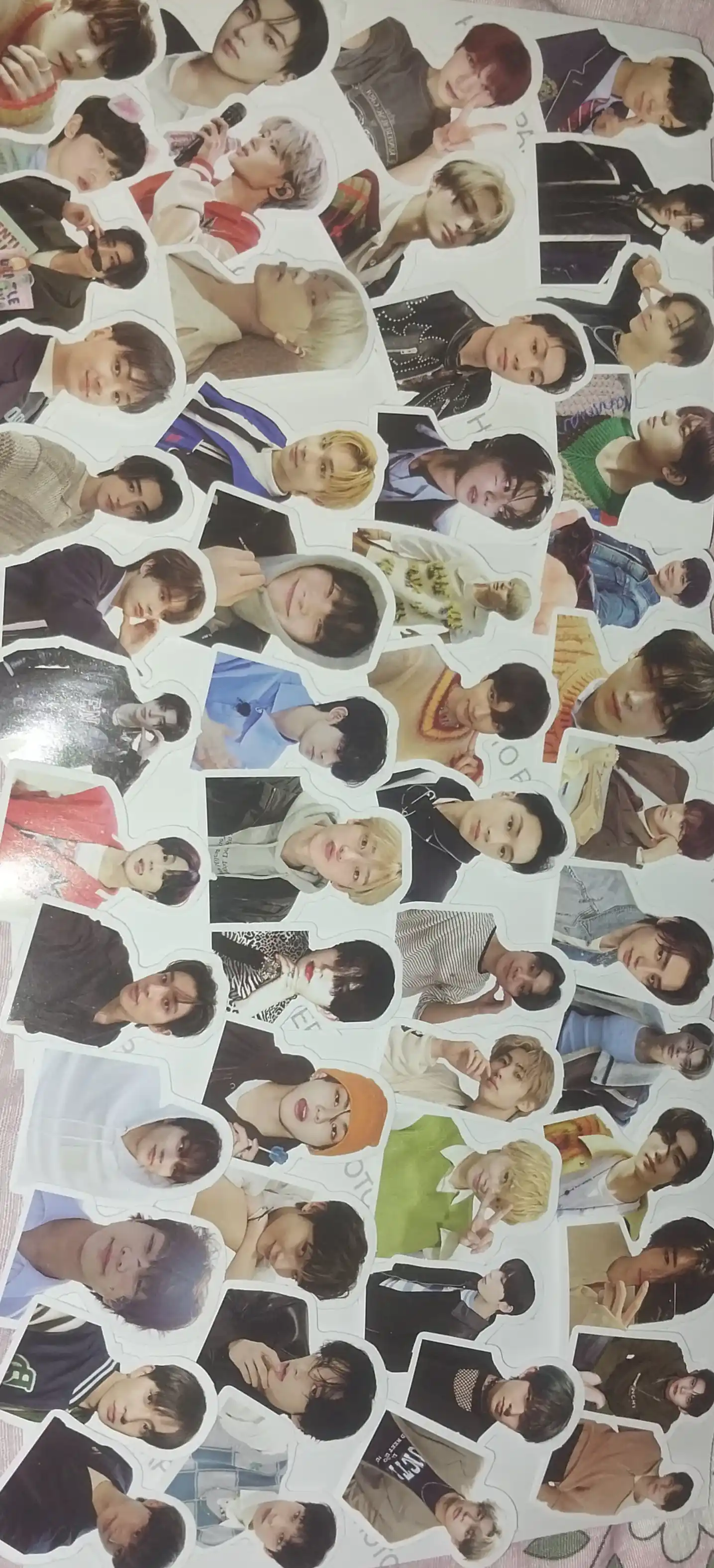 Stikerlar BTS, Stray Kids, Blackpink, Enhypen, Seventeen, nakleykalar K-pop. 50 dona