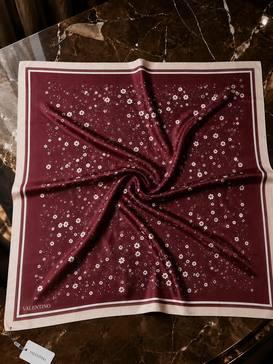 Платок Silk Twill 90×90, шелковистый с цветочным принтом, нескользящий, дышащий, для хиджаба