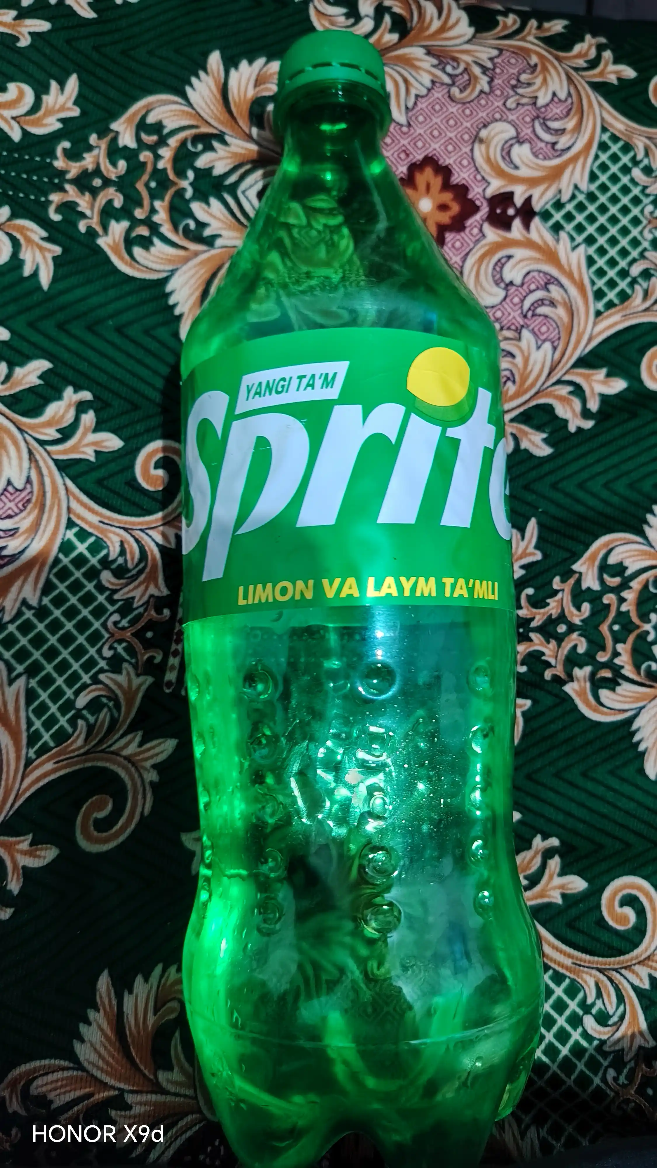 Gazlangan ichimlik Sprite, 1 litr