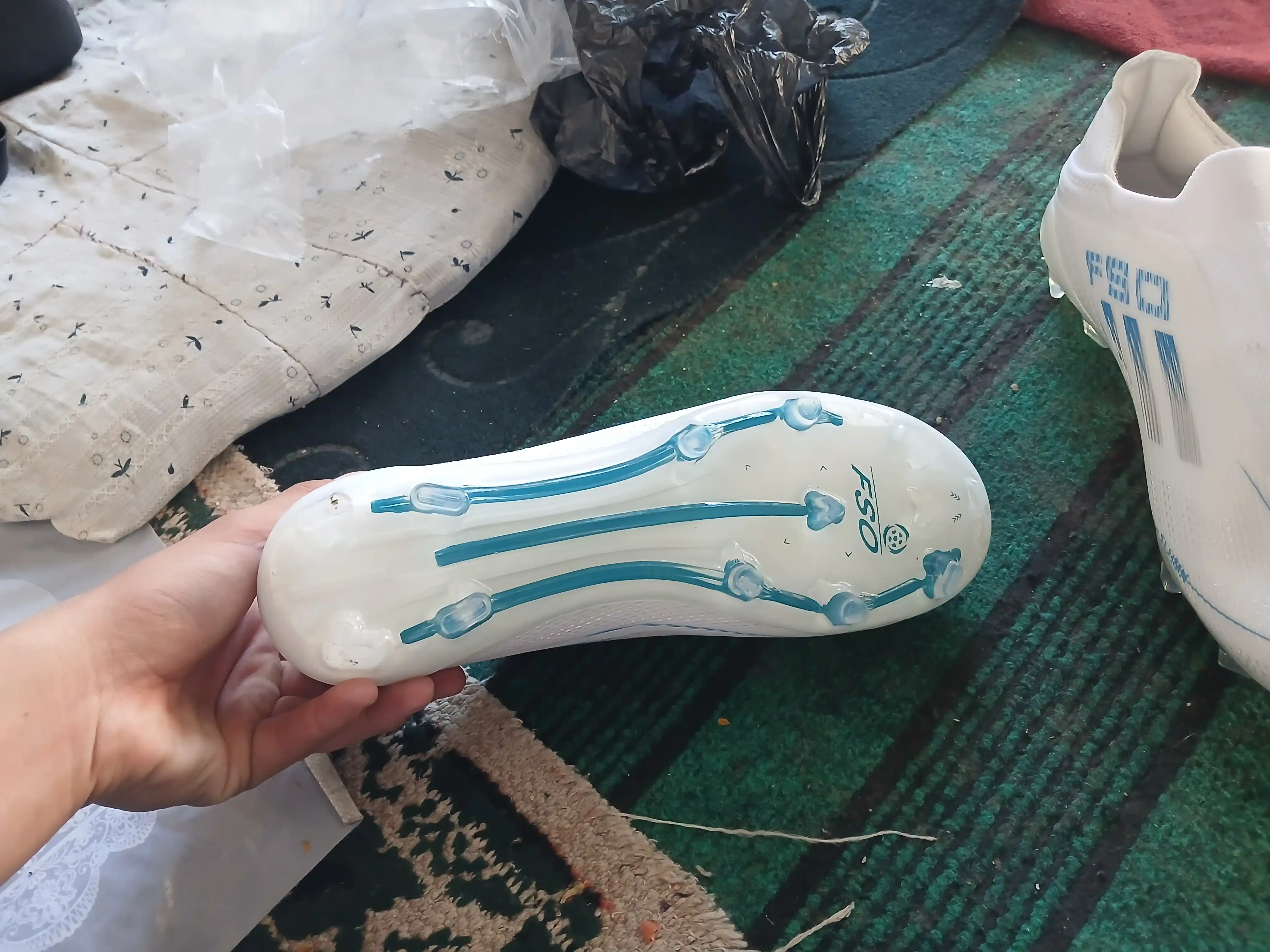 Футбольные бутсы и сороконожки F50, мужские, подростковые, размеры 35–44