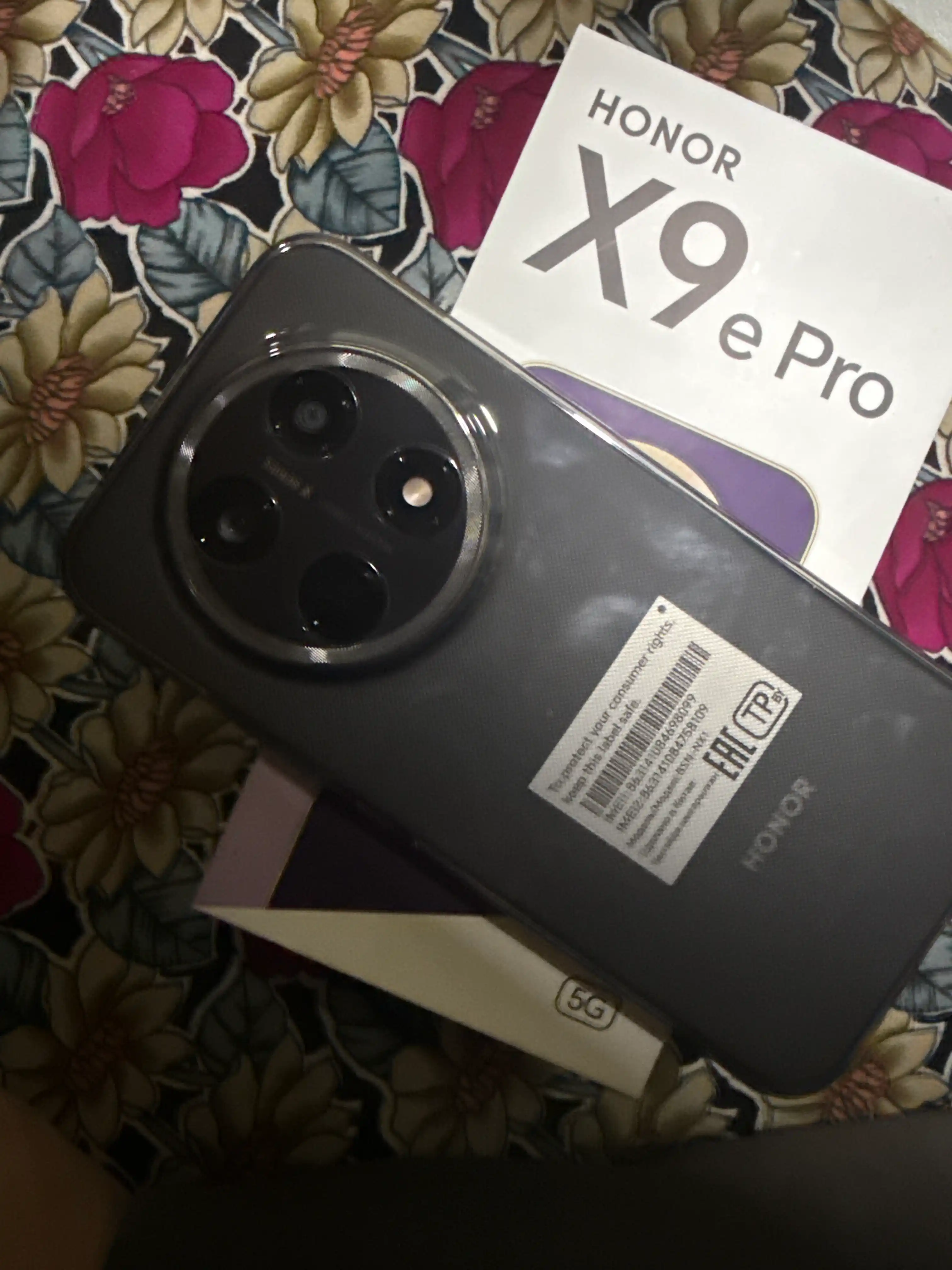 Smartfon HONOR X9e Pro 5G,11000mAh 80W,108MP Ultra OIS+EIS 4K Video, OLED ekran 1.5K 120Hz