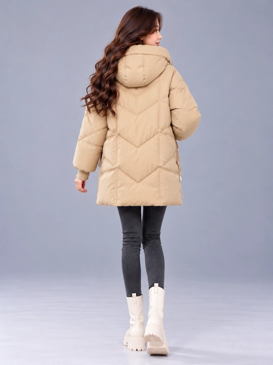 Kurtka ayollar uchun, oversize, qalin kapishoni bilan still koreyskiy kuz va qish uchun