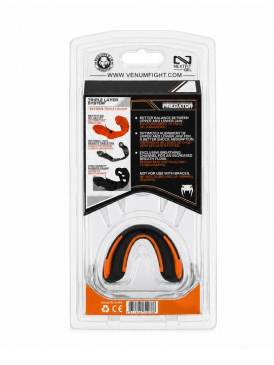 Venum Predator kapa — boks, MMA, Muay Thai uchun tish himoyasi, kattalar 11+, g’ilof bilan