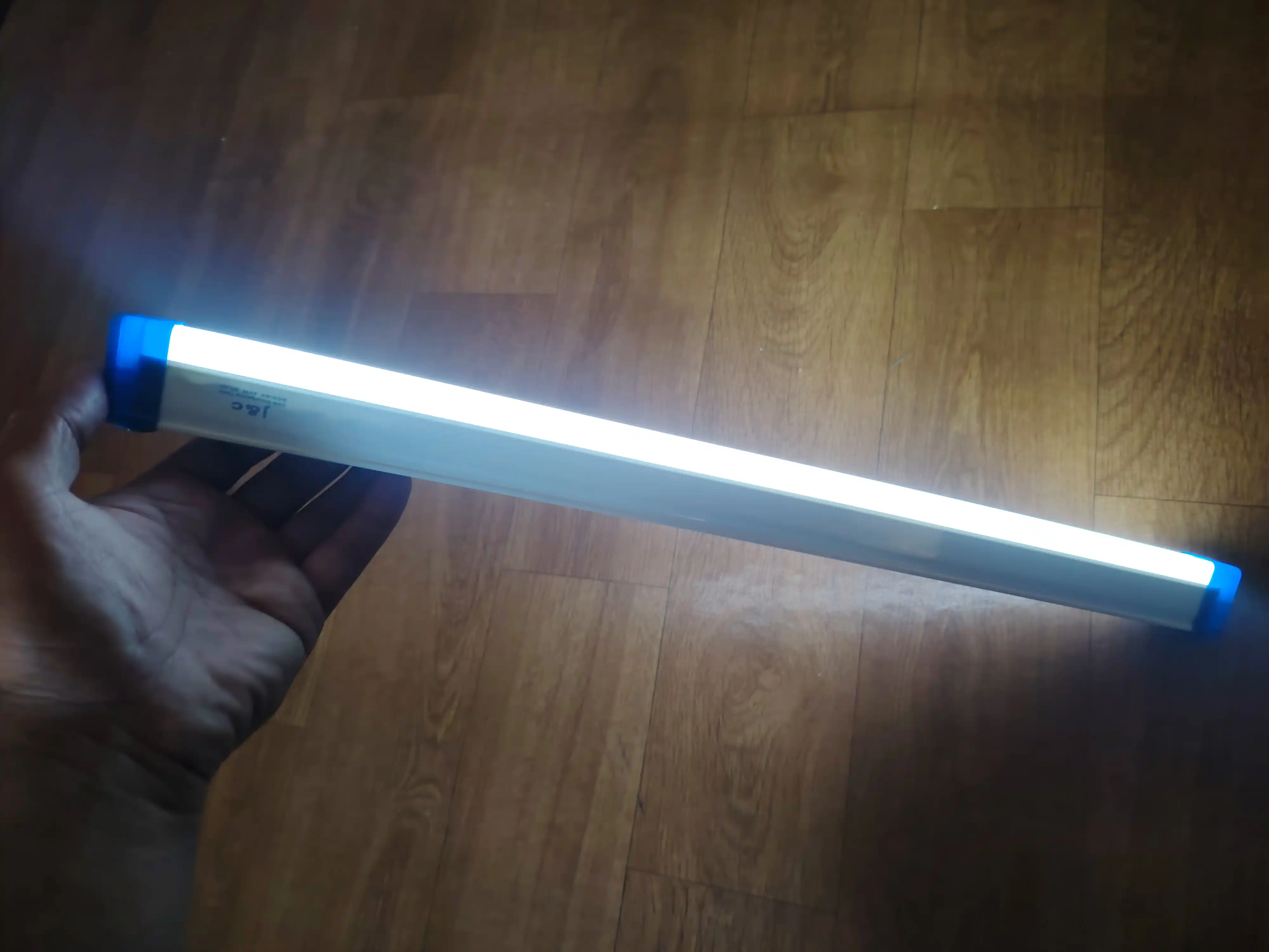 Аккумуляторный LED-светильник с датчиком, магнитный, USB, 32/52/72 см