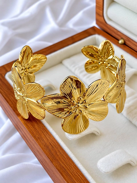 Ayollar uchun bilaguzuk, o‘lchami sozlanadigan, tilla va kumush rangli, universal o‘lcham