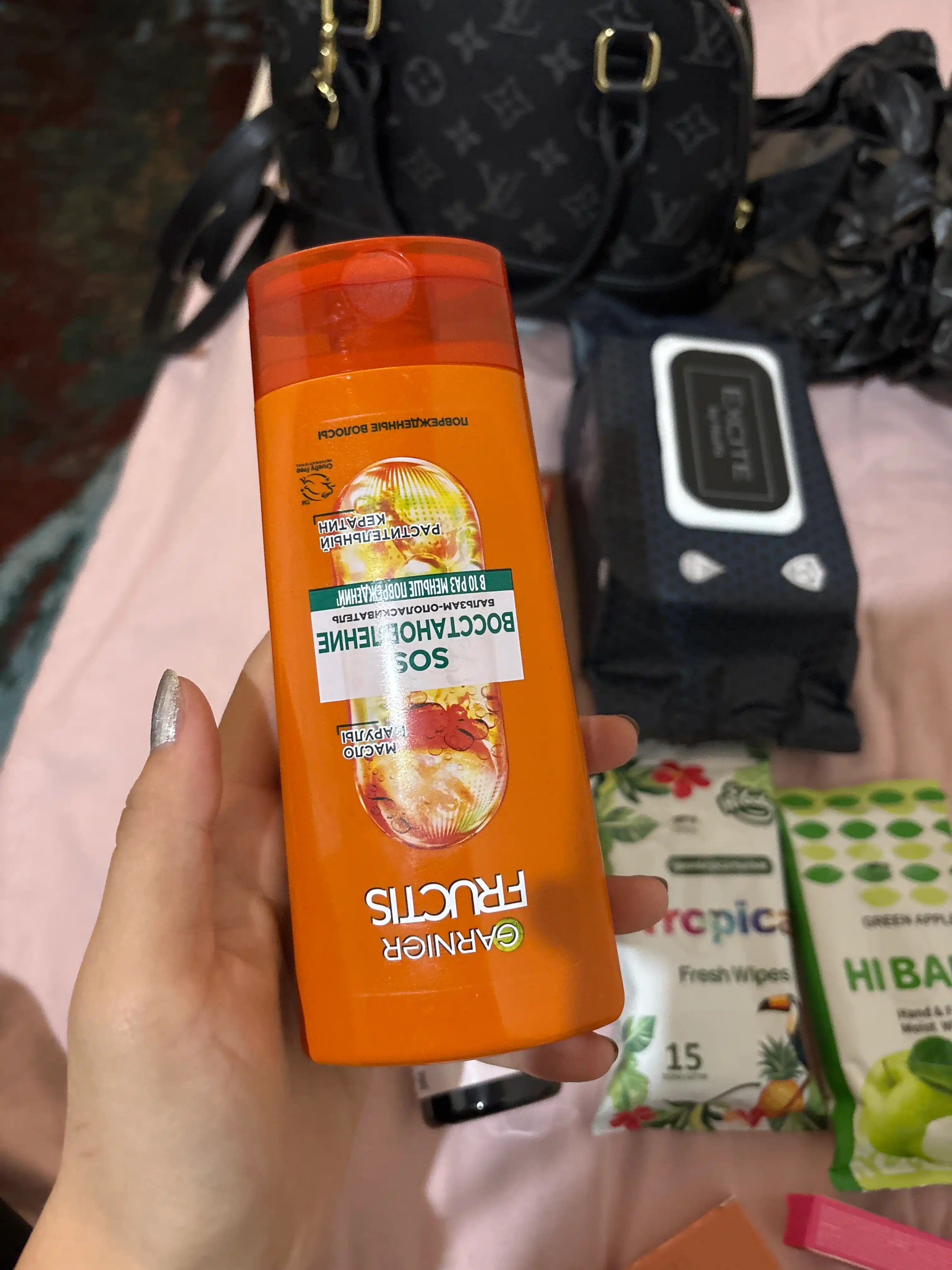 Sochlar uchun balzam Fructis Sos-tiklash, 200 ml
