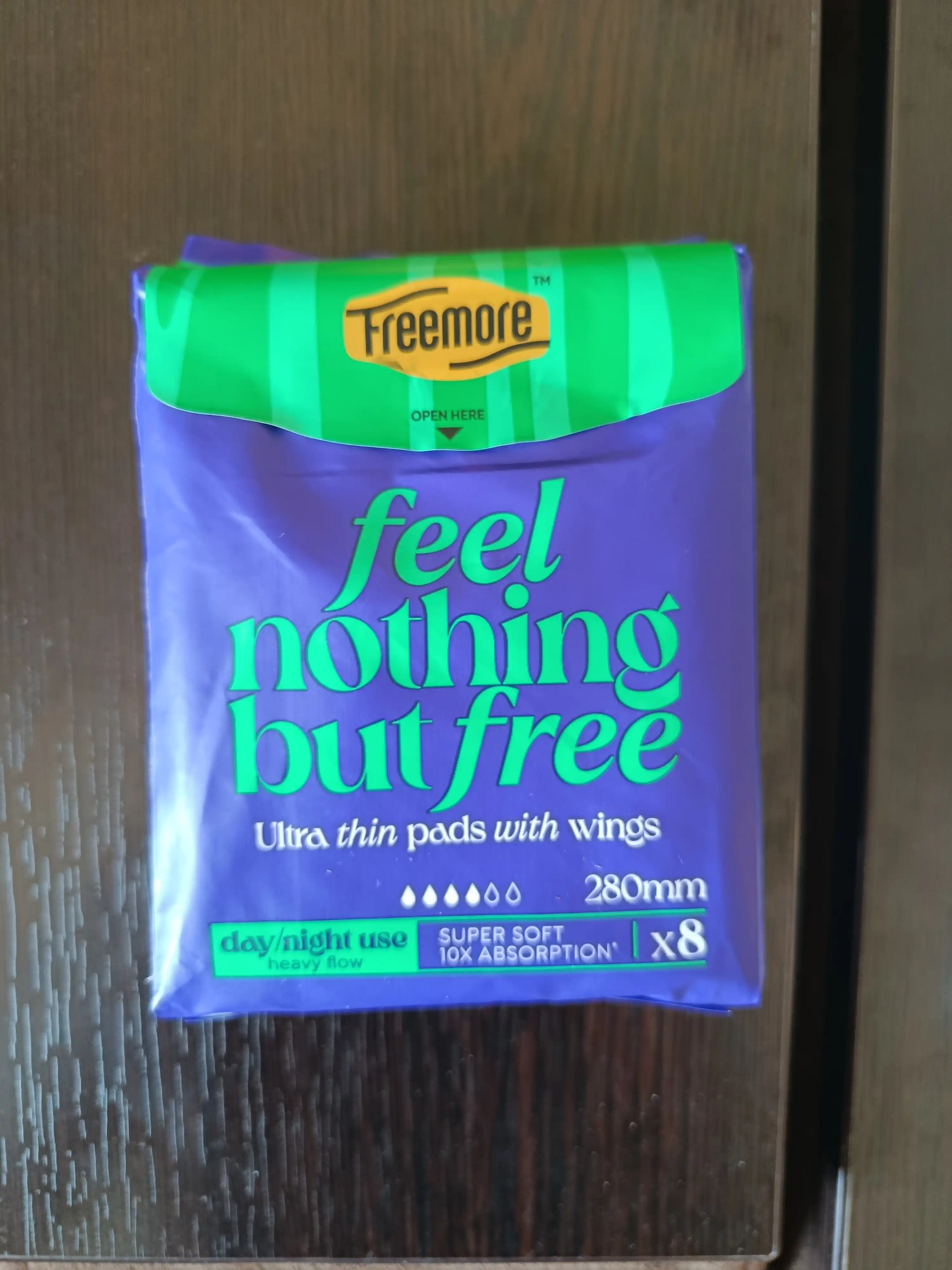 FREEMORE gigienik prokladkalar, ultra yupqa tungi, qanotli, 0,07 sm, 280 mm, 8 dona