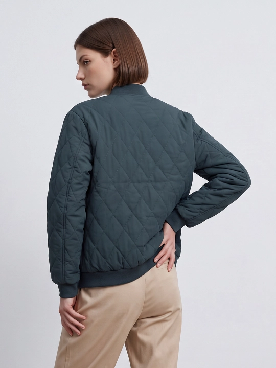 TERRA PRO Ayollar kurtkasi o‘rtacha uzunlik AW23WYN-24035