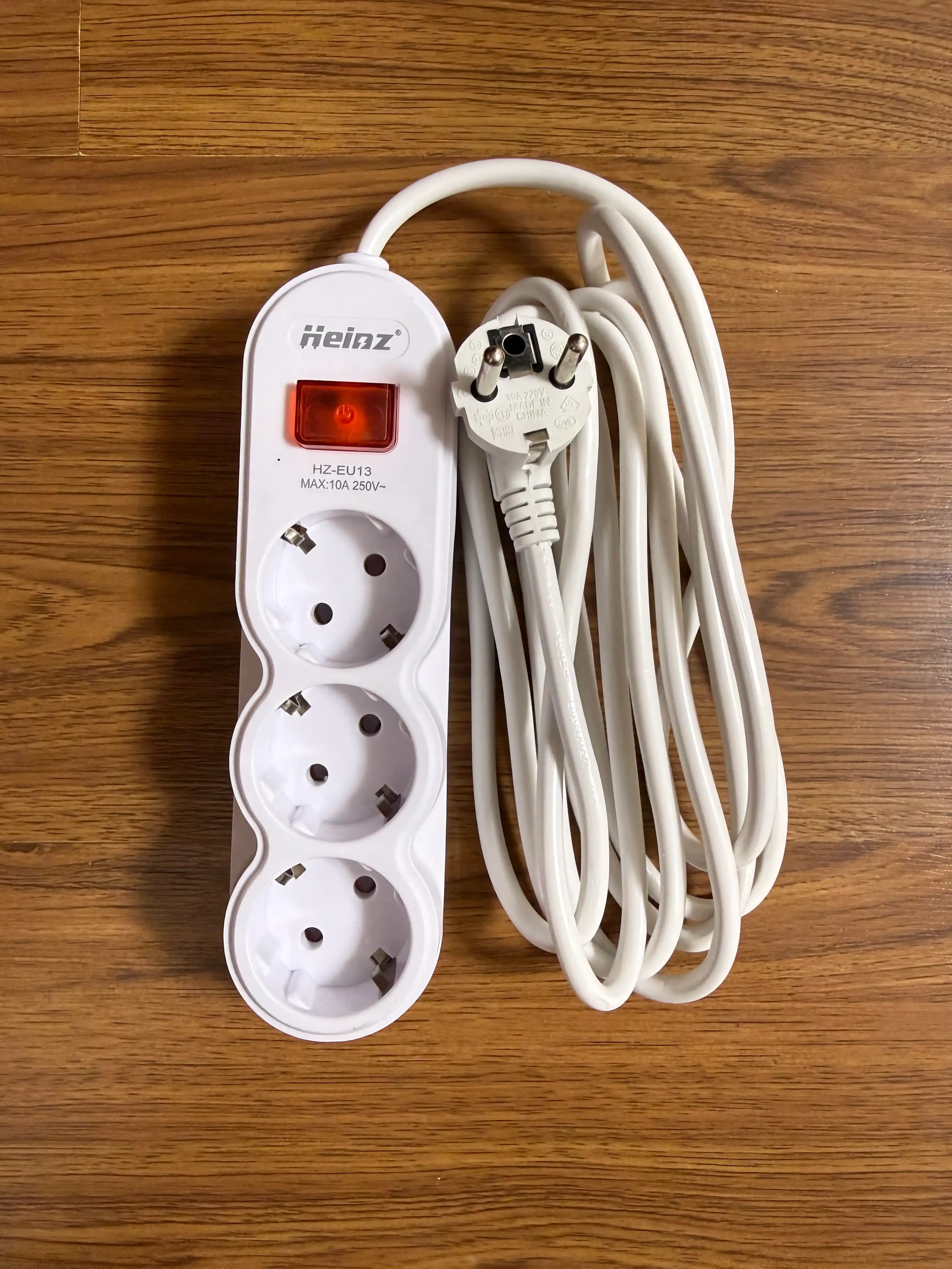 Universal elektr uzatma kabeli, 3, 5 metr, 3 rozetka, 3500W, 16A udlinitel, uzaytirgich