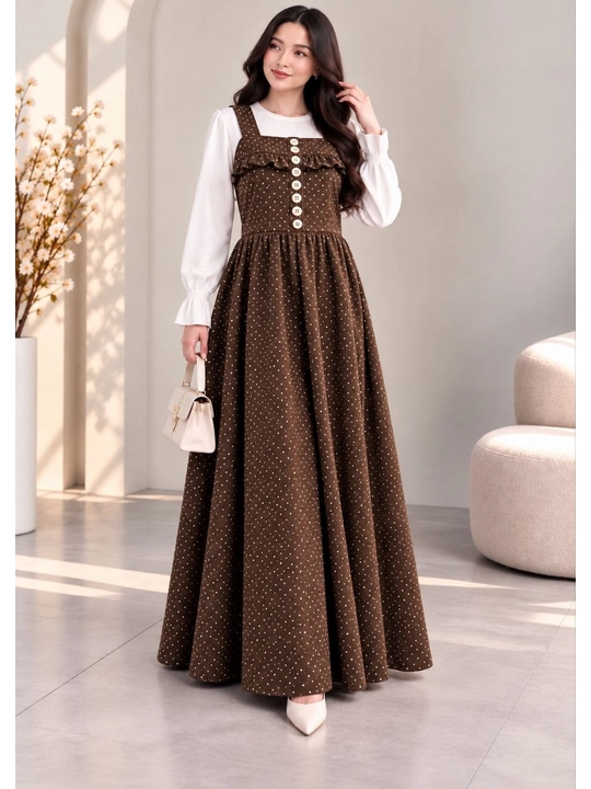 Ayollar uchun uzun velvet sarafan, oq bluzkali, nafis va zamonaviy model