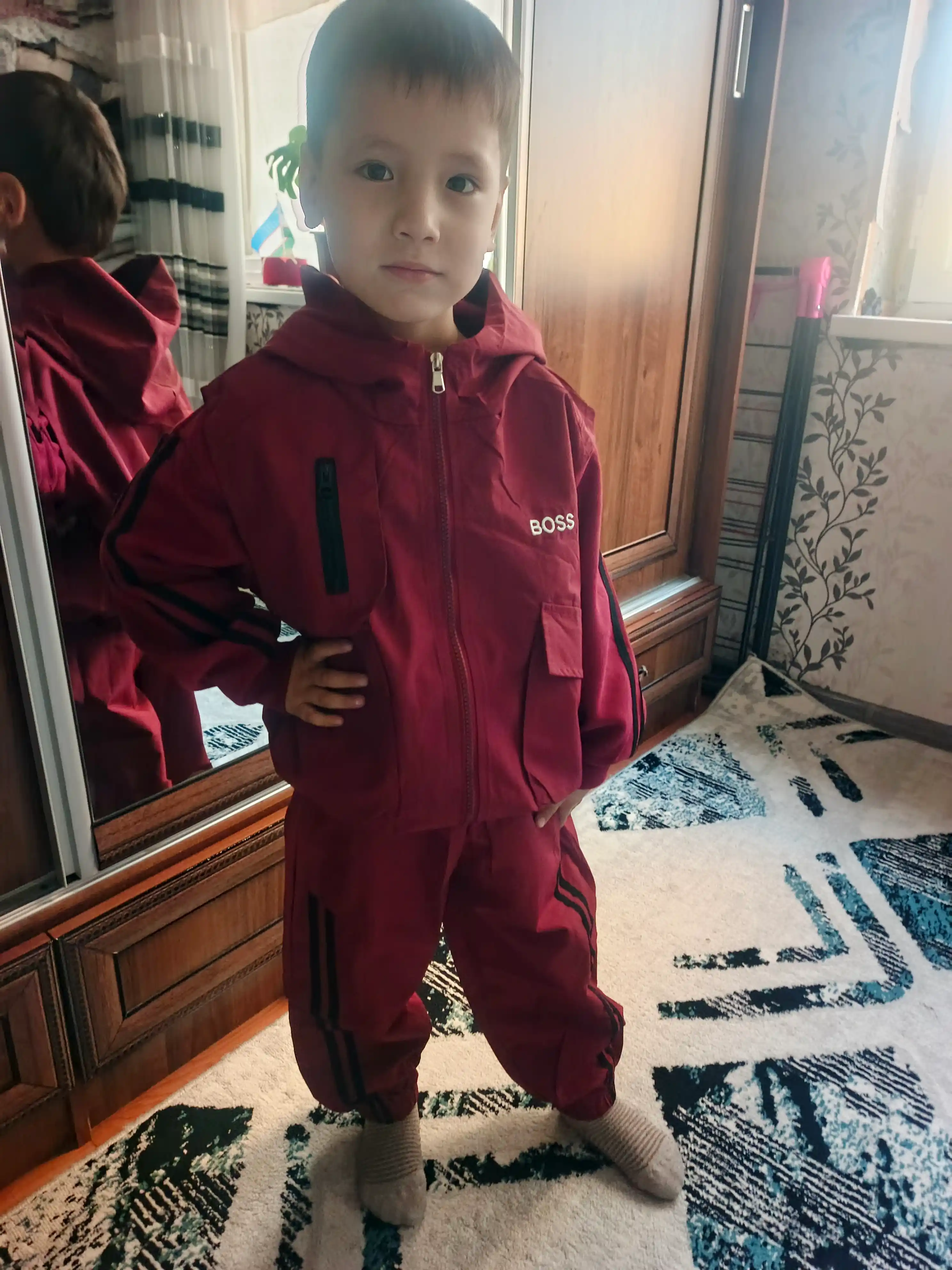 O‘g‘il bolalar kiyimi, bolalar sport kostyumi