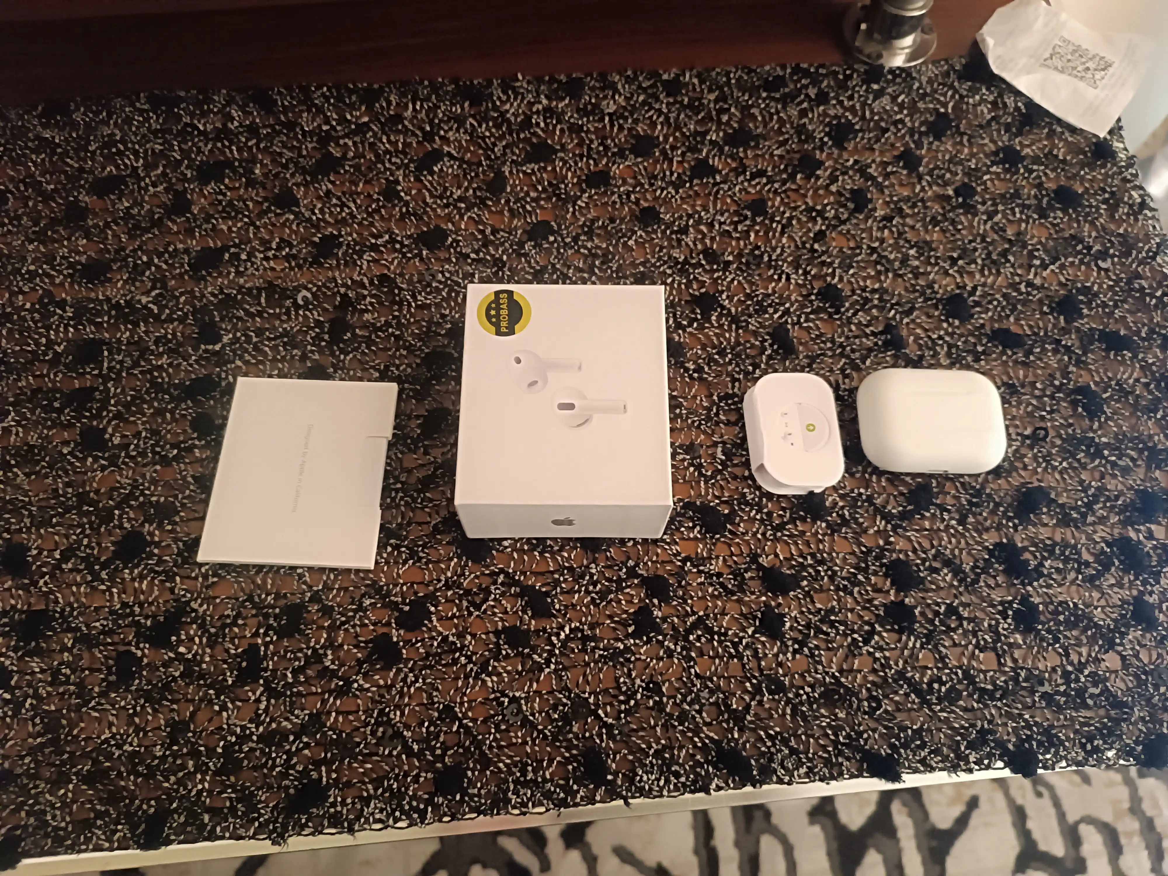 Simsiz quloqchinlar Pods Pro 3, iPhone va Android uchun naushnik sensorli (+bonus sovg'a)