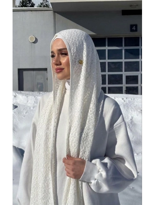 Kapyushonli sharf ayollar uchun