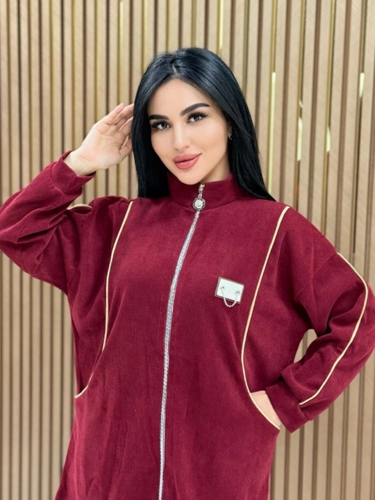 Ayollar uchun bordo rang velur kostyum shimli ikki qismli kiyim