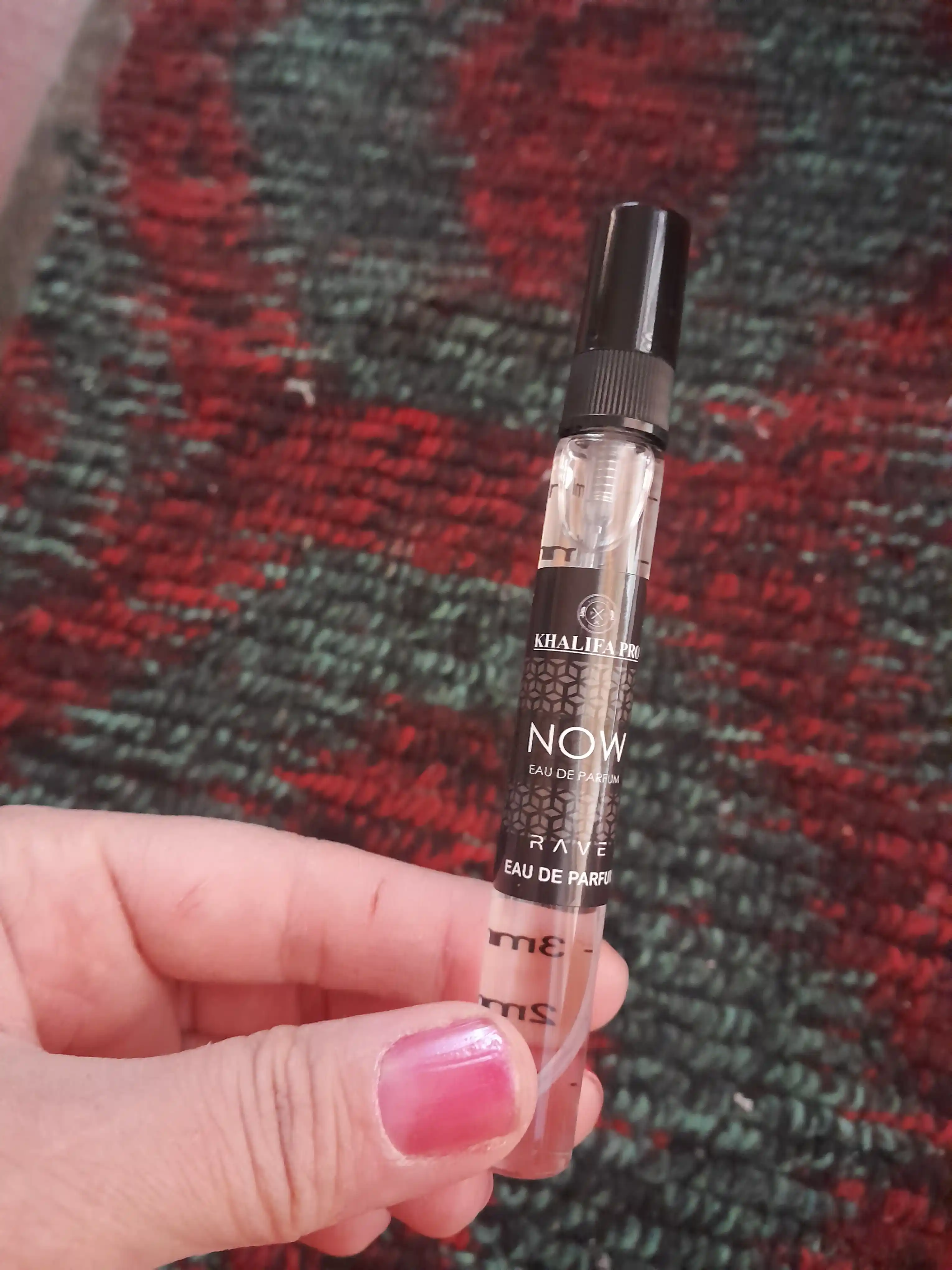 Atirlar erkaklar uchun Now Rave Lattafa 100 ml, parfyumlangan suv