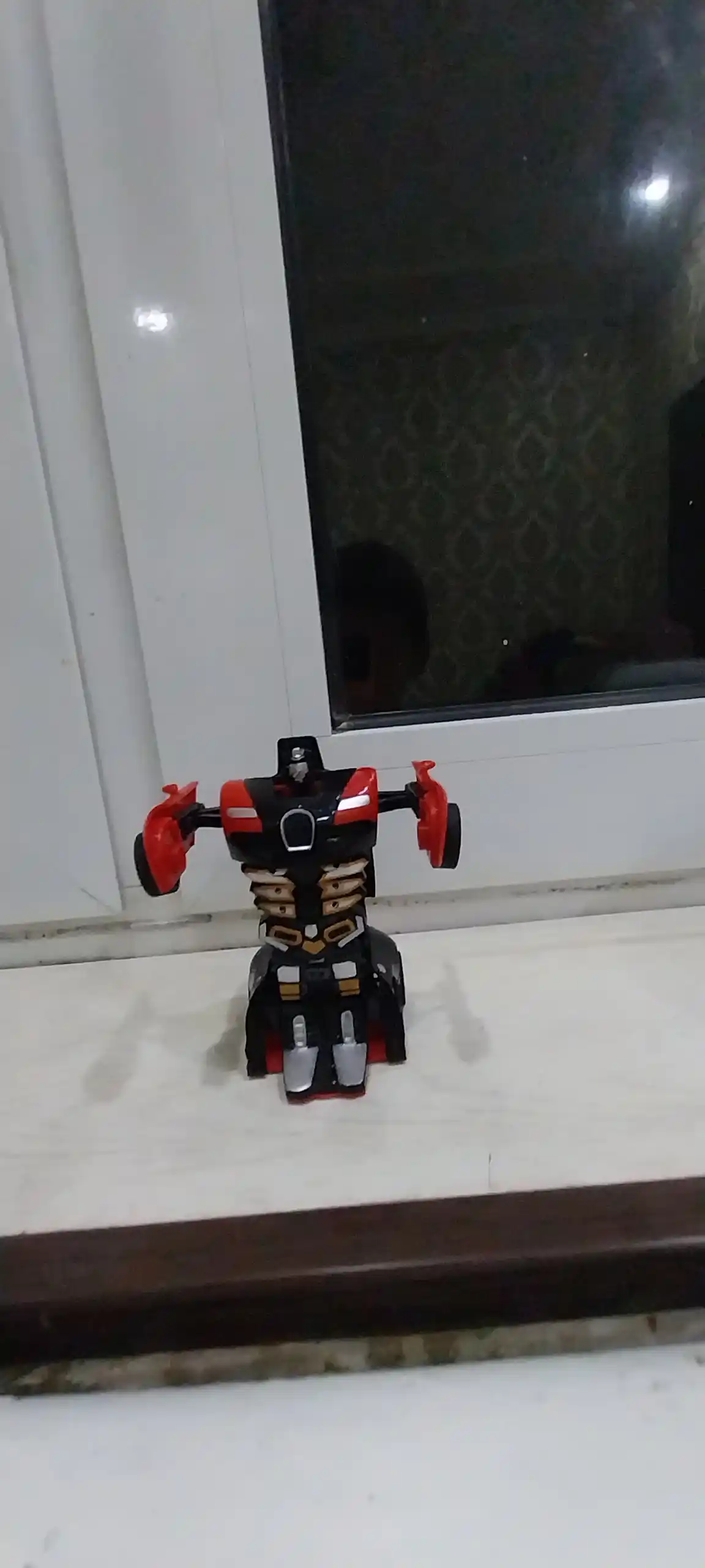 Bolalar o'yinchoq mashinasi, o'zgartiruvchi robot, 2 tasi 1 da