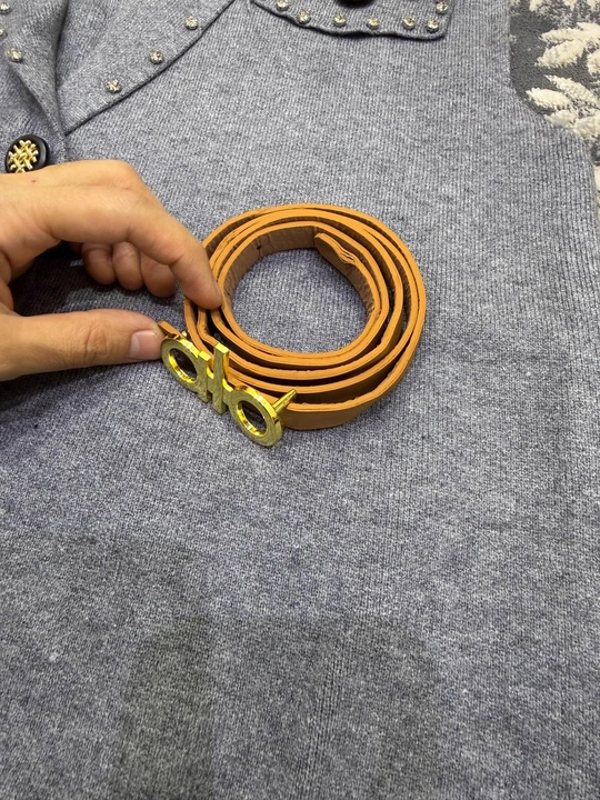 Ayollar kostyumi, toʻqima koʻylak, nimchali koʻylak, ayollar kiyimi, trikotaj kostyum