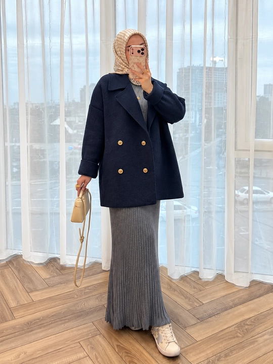 Ayollar uchun dvoyka kiyim to'plami: oversize palto va uzun bazoviy ko'ylak kuz-qish 44-52