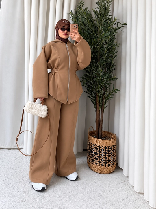 Ayollar uchun nachyosli kostyum dvoyka: oversize xudi va keng shim jogger kuz-qish 44-52 - 