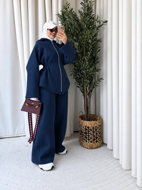 Ayollar uchun nachyosli kostyum dvoyka: oversize xudi va keng shim jogger kuz-qish 44-52 - 