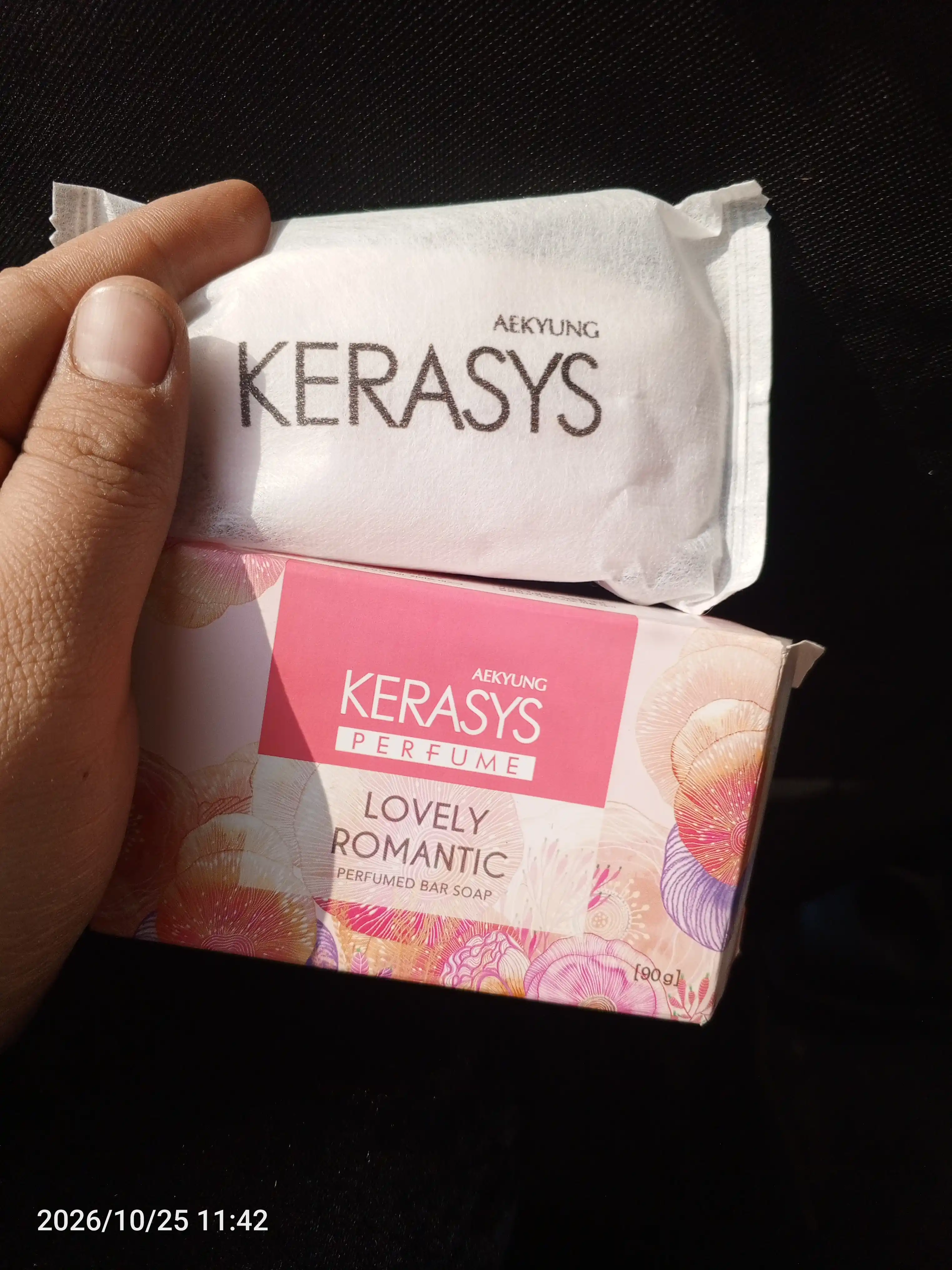 Kerasys kosmetik, xushbo‘ylantirilgan, ozuqaviy, namlovchi, yog‘sizlantiruvchi sovuni