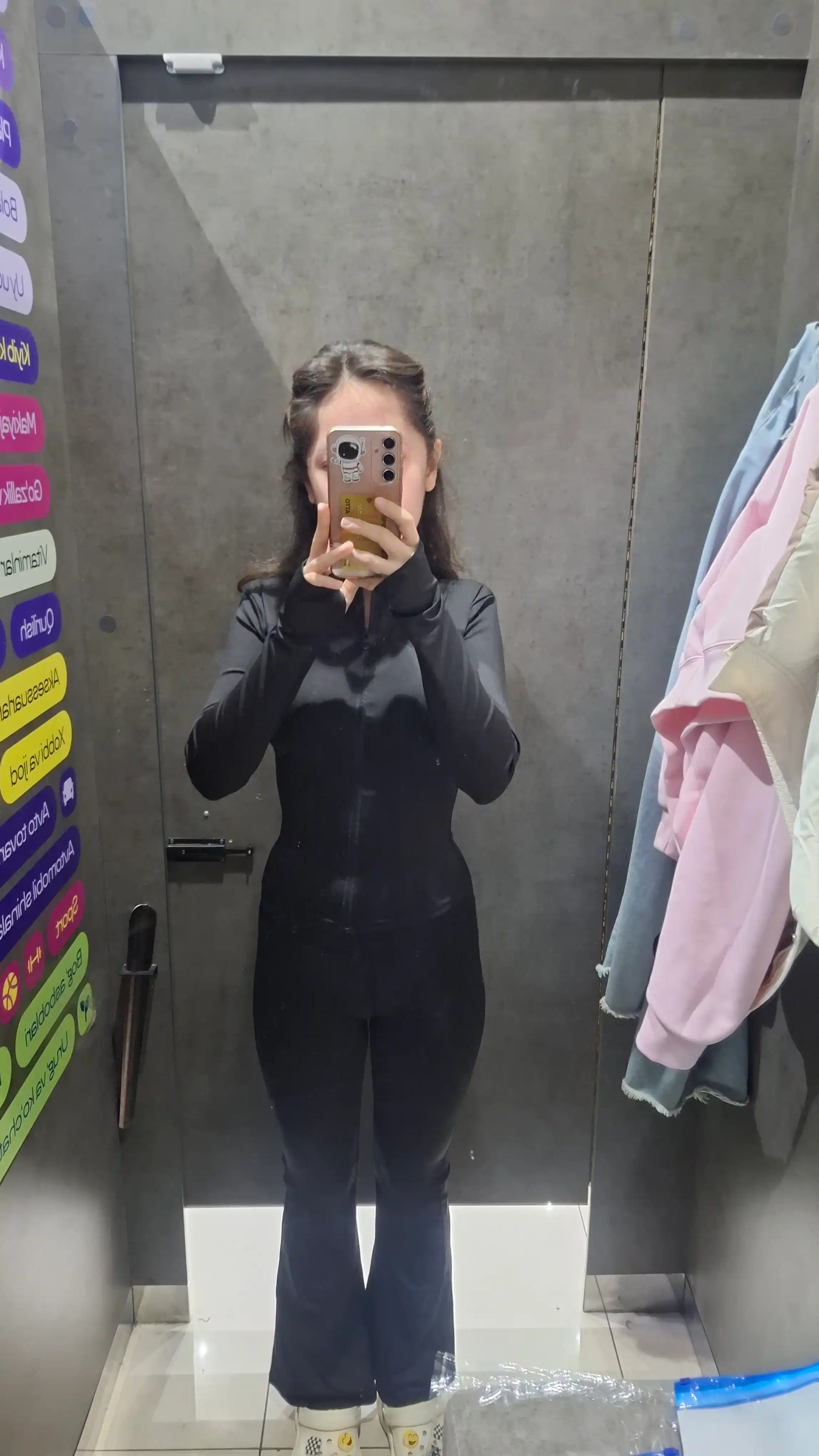 Sport uchun ayollar sport kostyumi, fitnes uchun 2tasi 1 da kompression rashgard