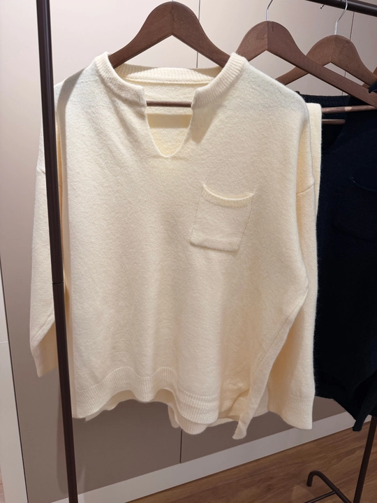 Kostyum ayollar uchun, to‘qilgan, sviter va shimdan iborat — UNCHA STORE