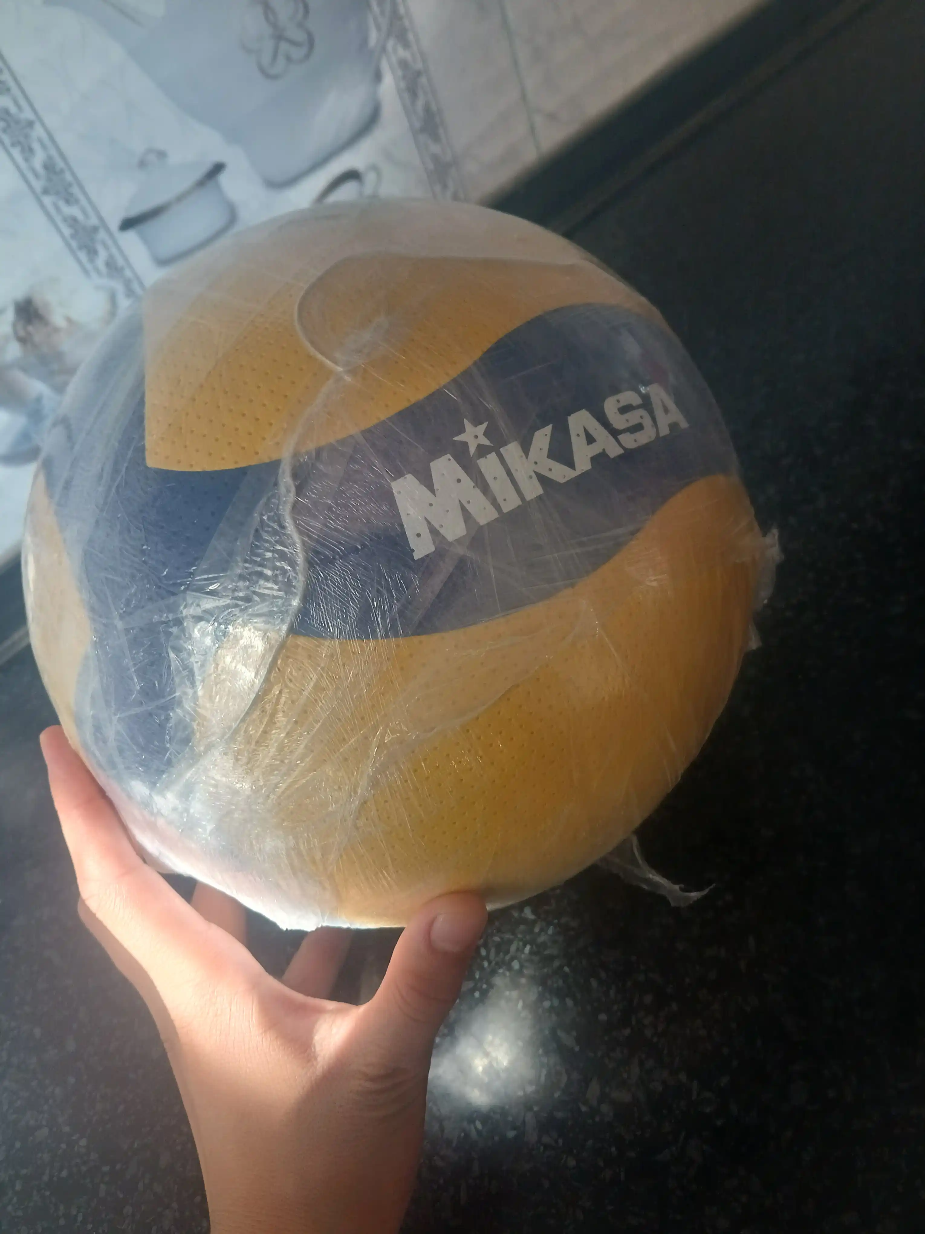 Voleybol, mashg‘ulot uchun to‘p — rasmiy o‘yinlar uchun ideal tanlov