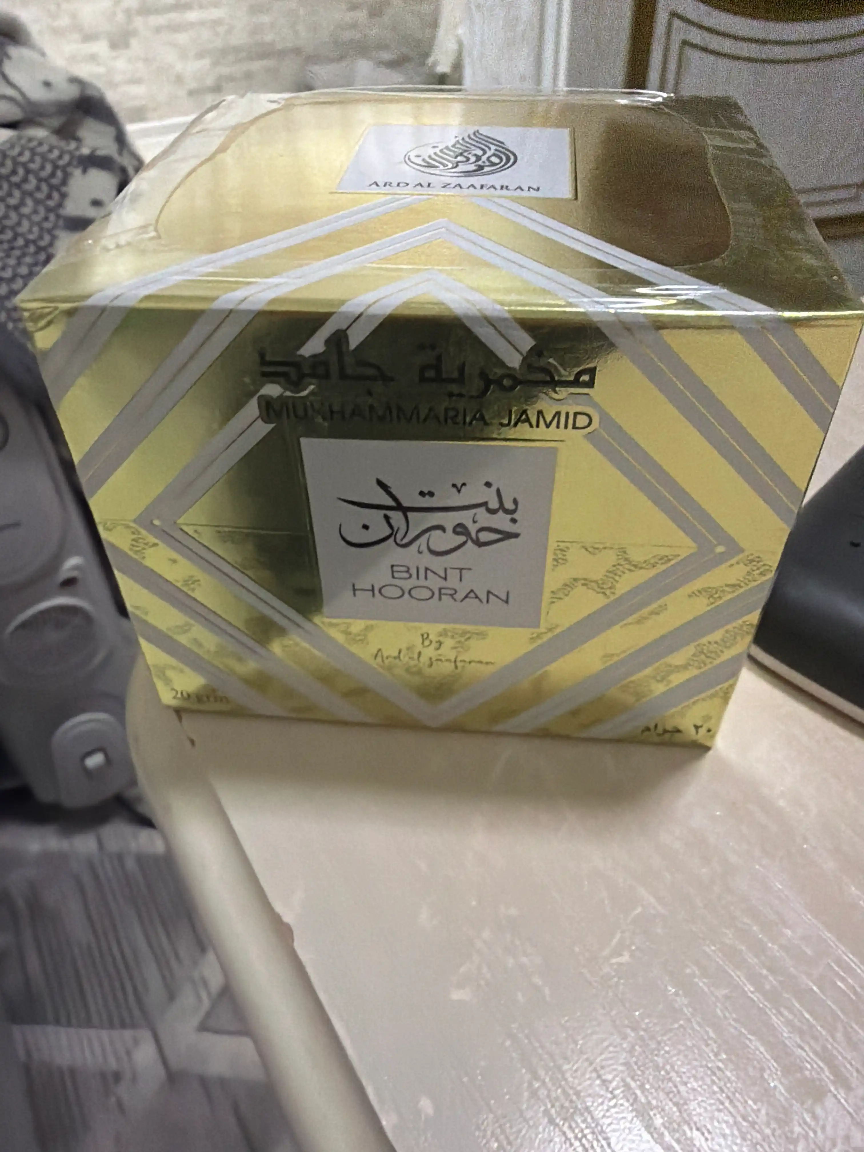 Феромон вазелиновый парфюм для женщин Mukhamaria Jamid 20г