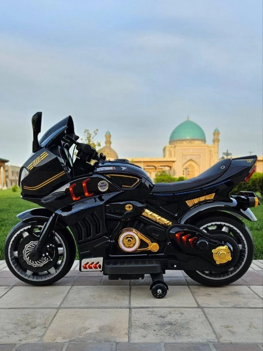 Ikki g‘ildirakli ikki o‘rinli bolalar elektr mototsikli