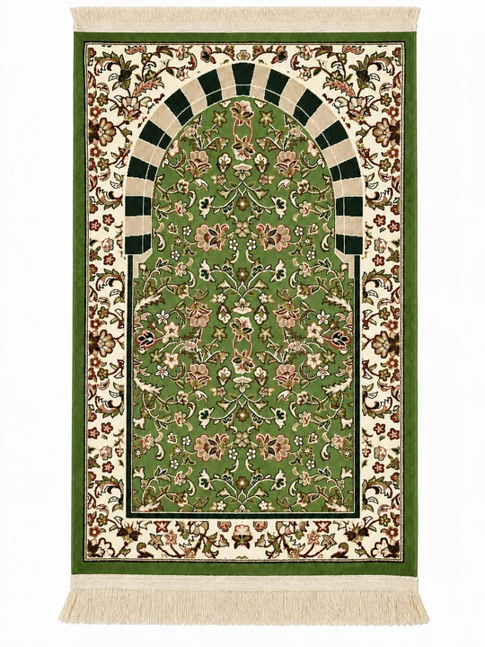 Madina Mus’haf — joynamozlar