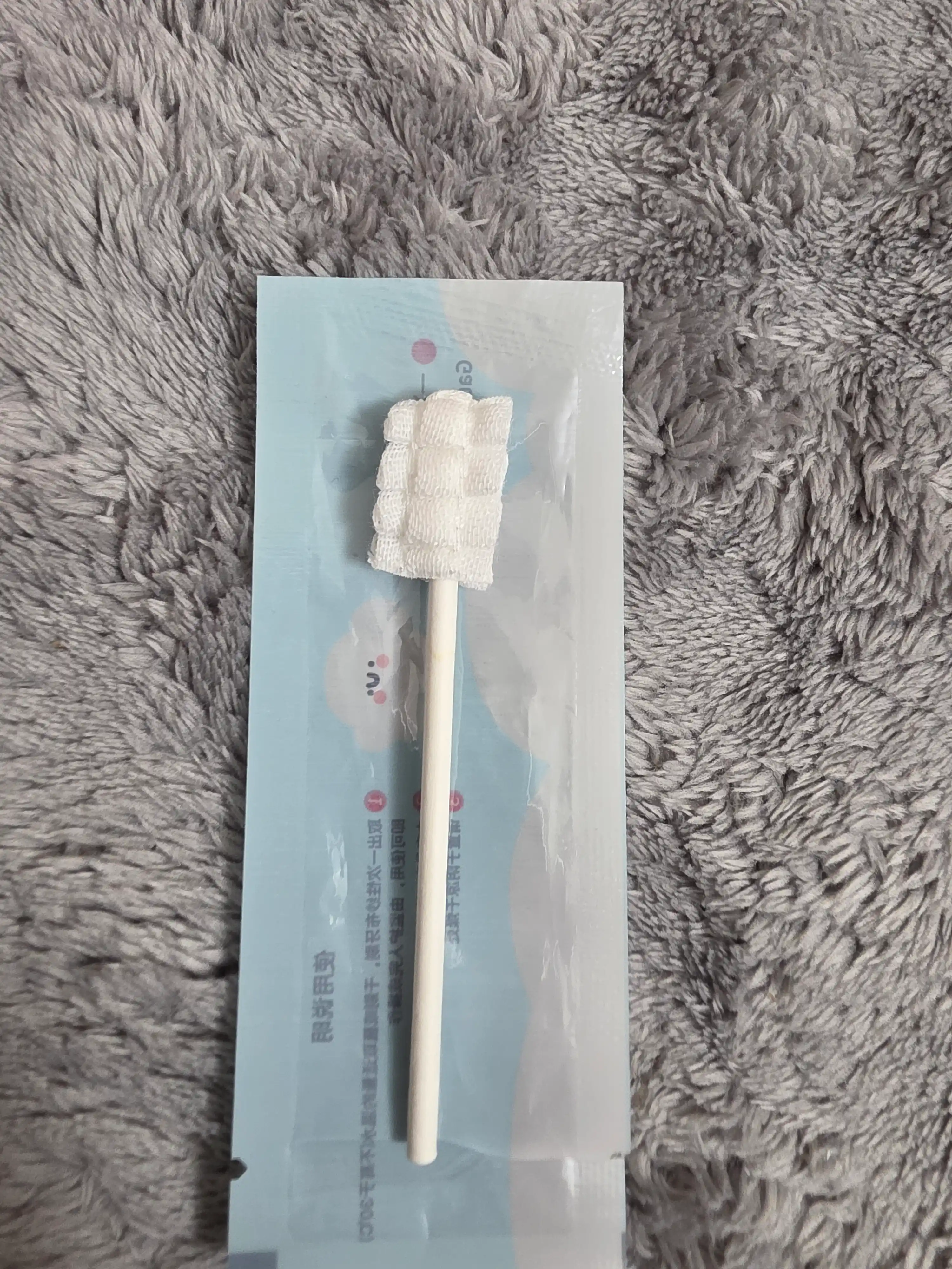 Bolalar uchun bir martalik til va og‘iz bo‘shlig‘i tozalagichi, yumshoq, 5/10 dona