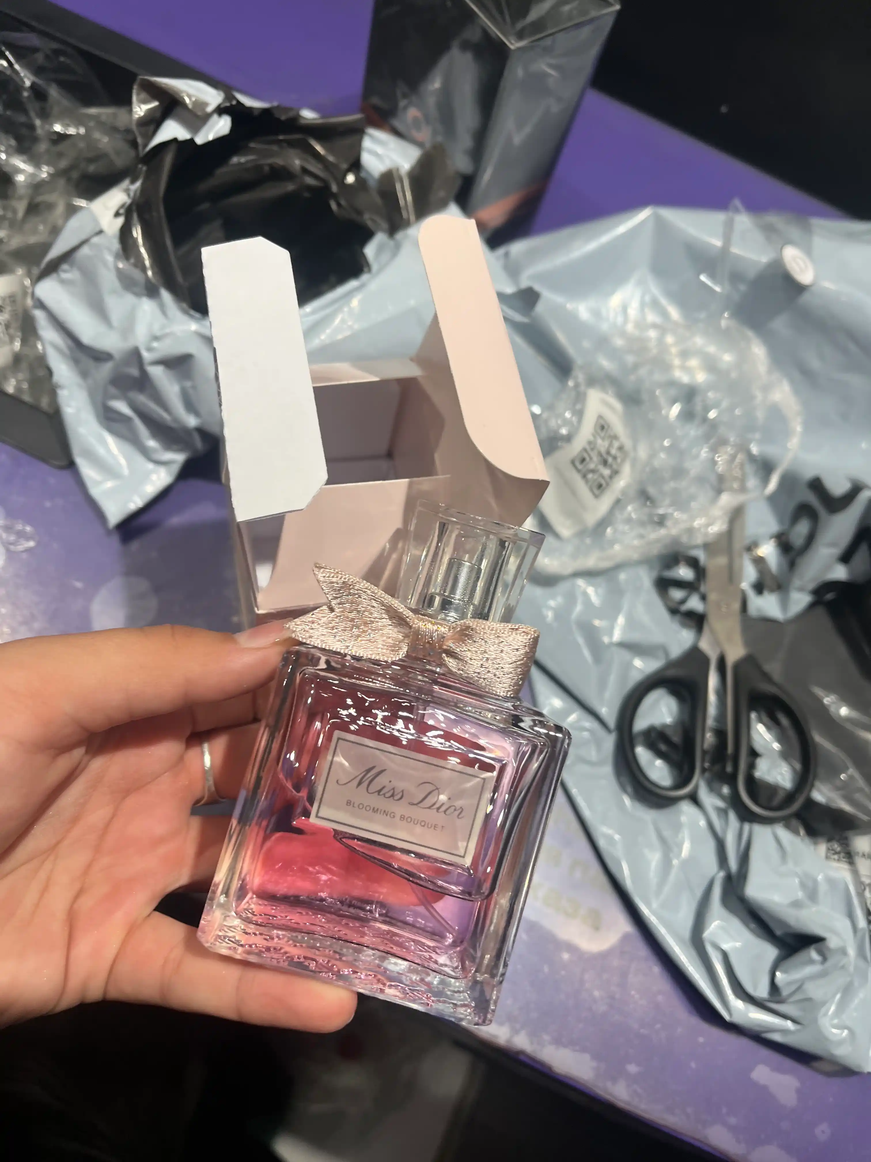 Miss Dior парфюмированная вода для женщин, 100 мл