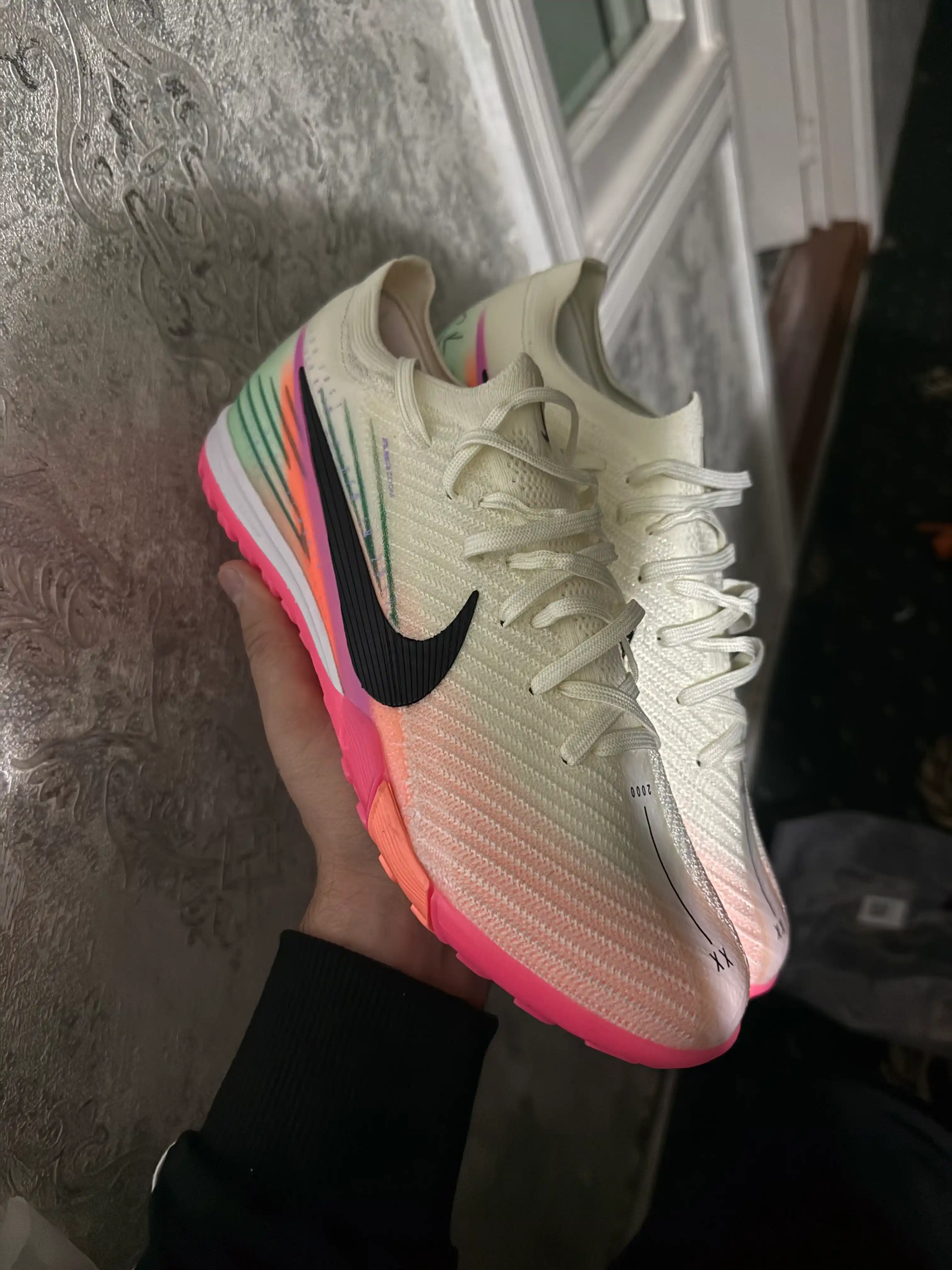 Futbol butsasi, Nike butsasi, qirqoyoq butsasi, futbol qirqoyoqlari