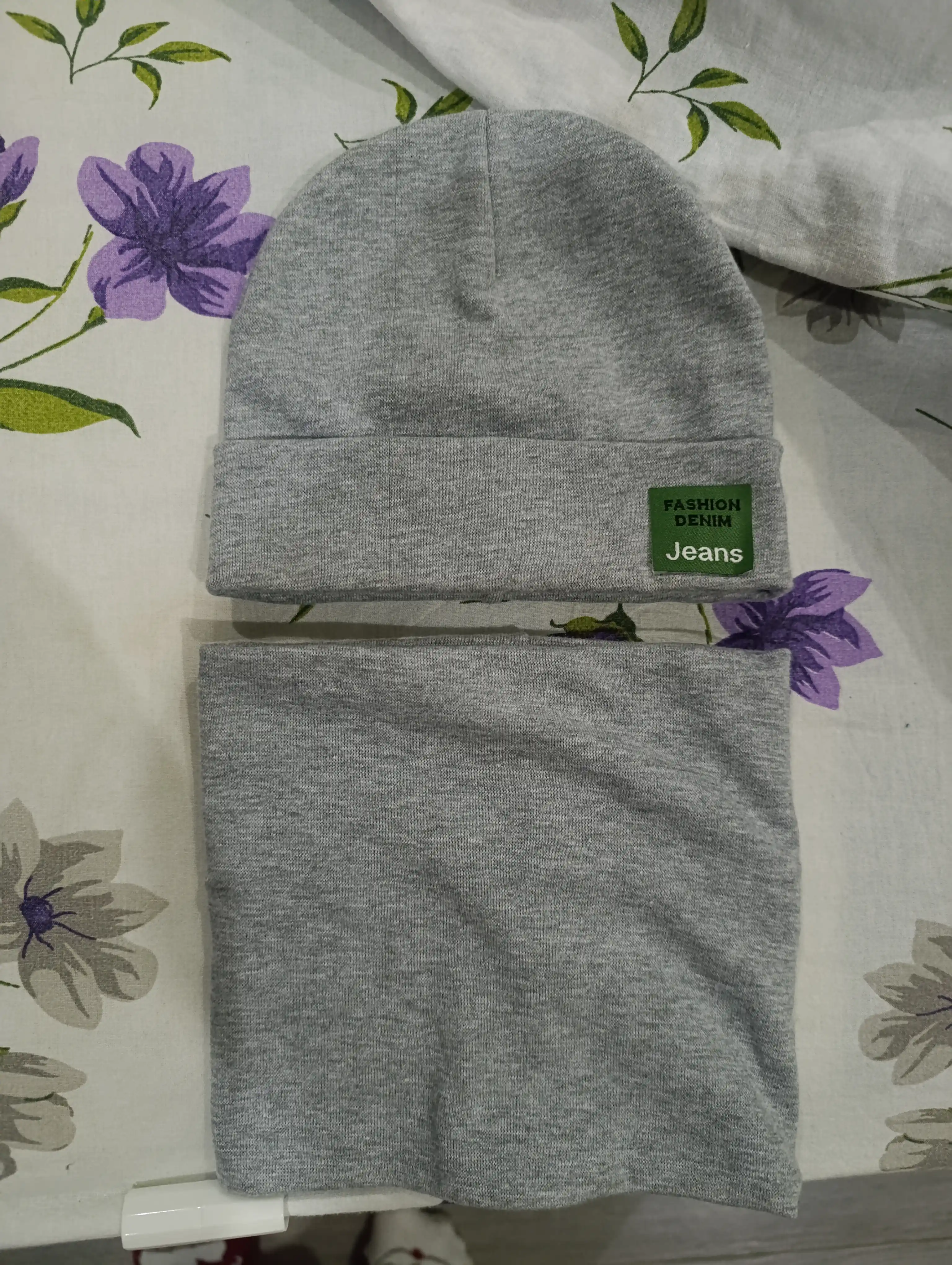 O‘g‘il bola uchun shapka va snood, issiq to‘plam