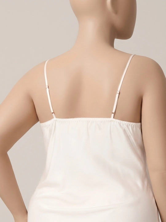 Ayollar tungi ko‘ylagi, penyuар, uxlash uchun pijama