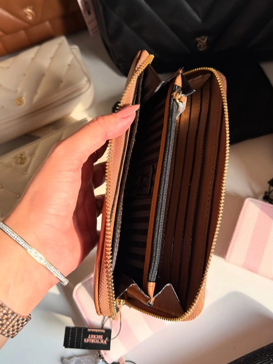 Victoria's secret ayollar hamyoni
